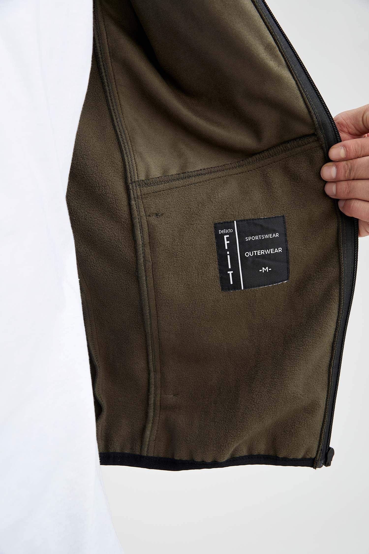 Kapüşonlu Slim Fit Cep Detaylı Mevsimlik İnce Mont