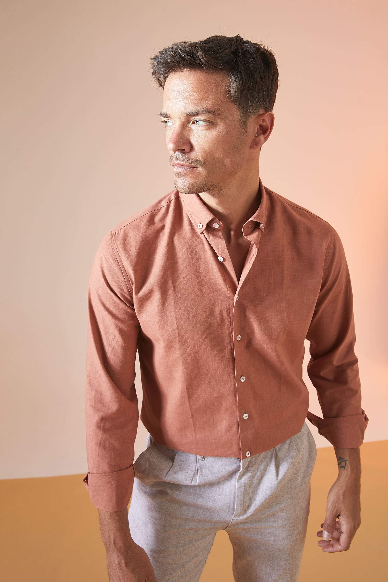 Modern Fit Klasik Uzun Kollu Gömlek