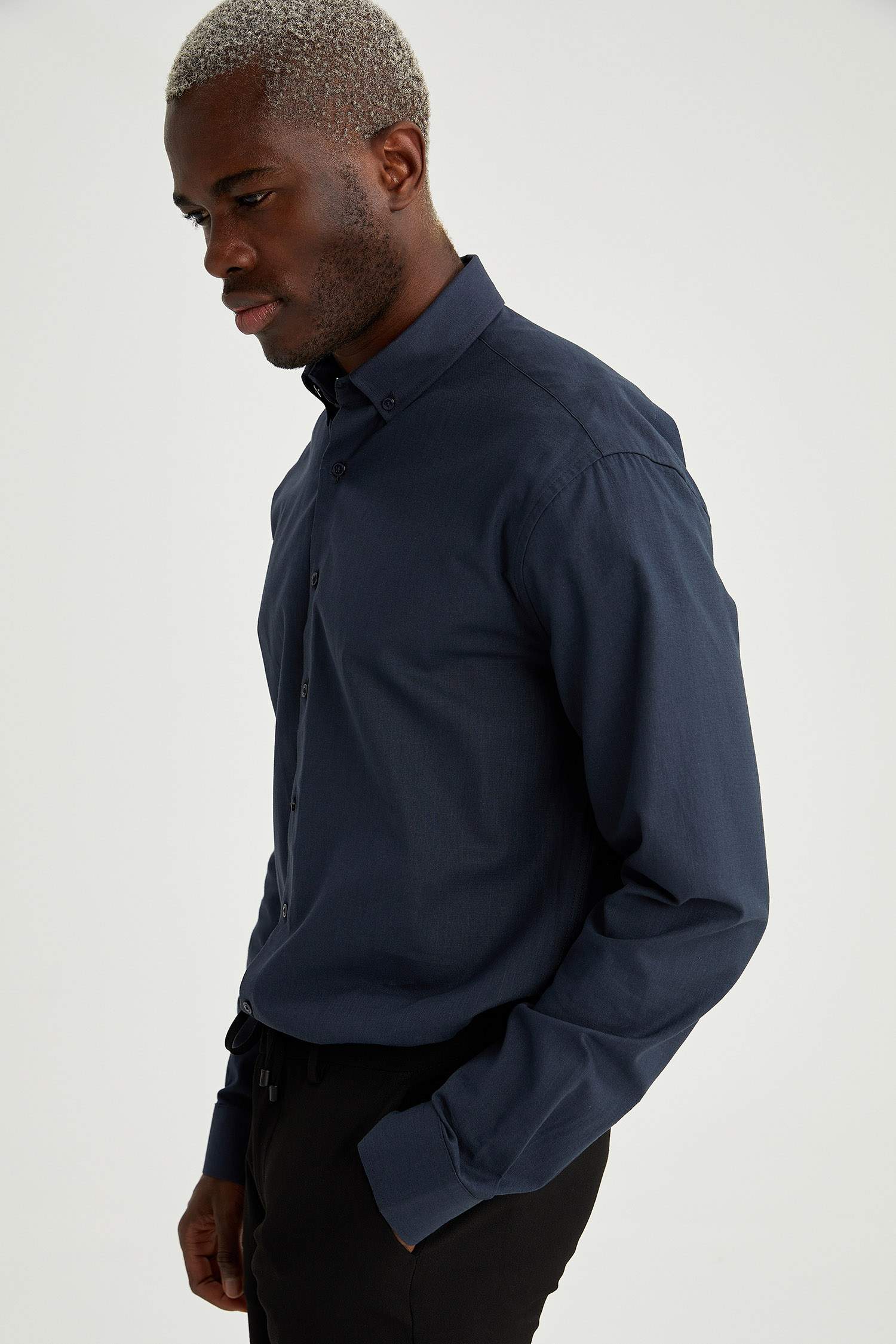 Modern Fit Klasik Uzun Kollu Gömlek