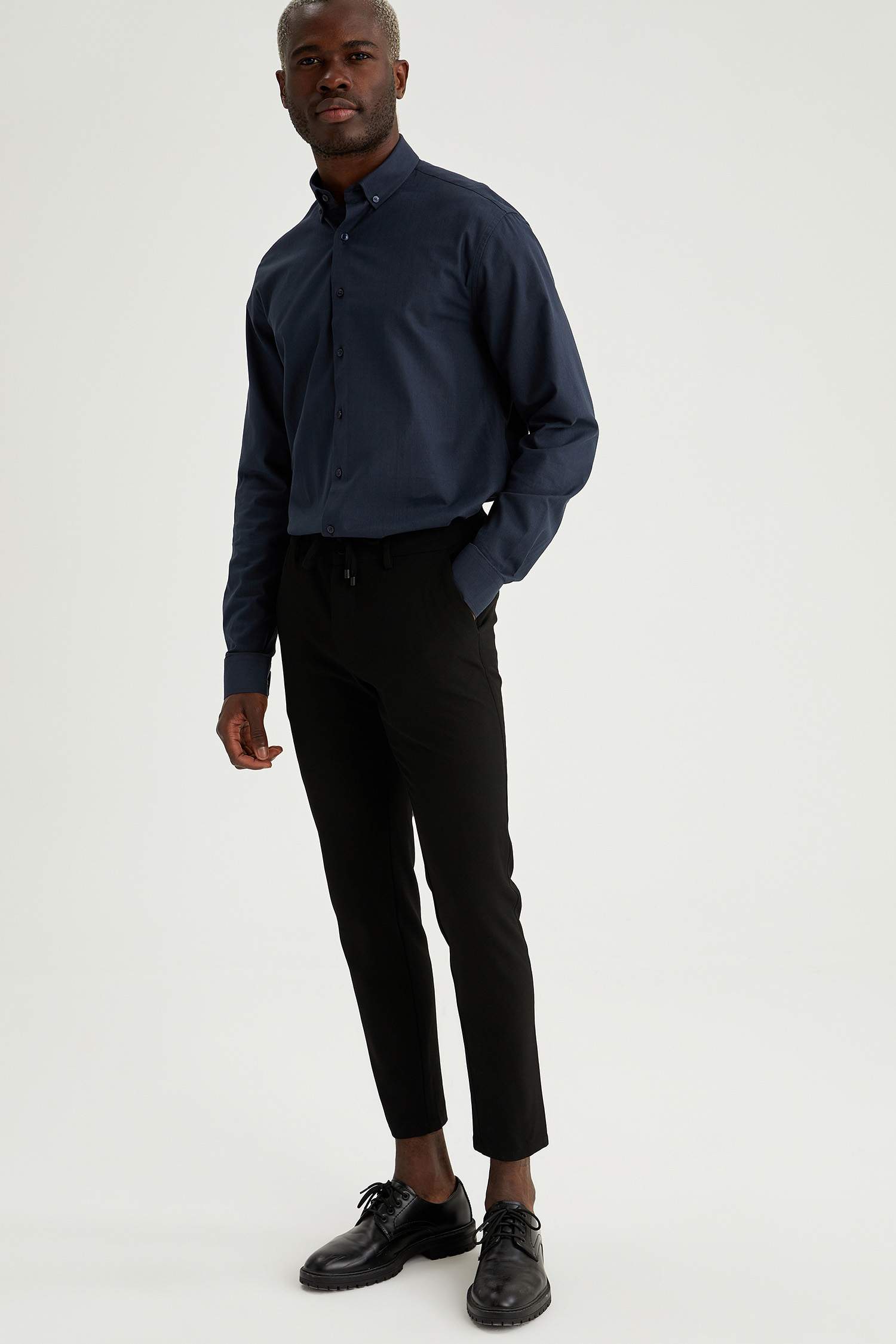Modern Fit Klasik Uzun Kollu Gömlek