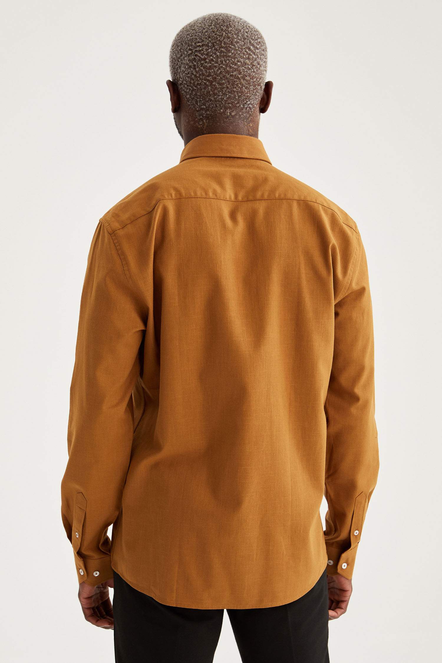 Modern Fit Klasik Uzun Kollu Gömlek