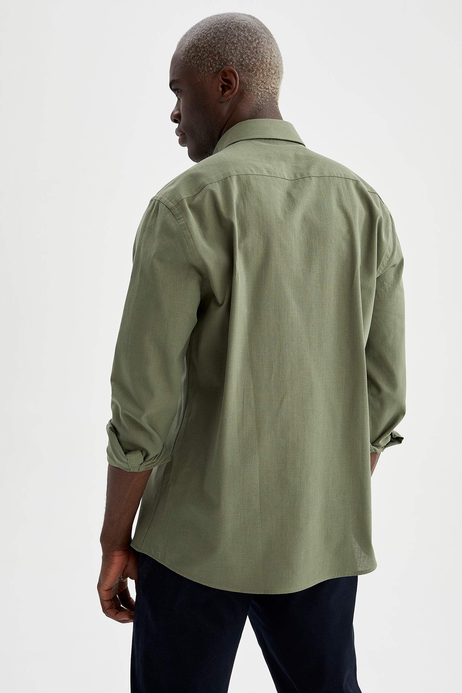 Modern Fit Klasik Uzun Kollu Gömlek