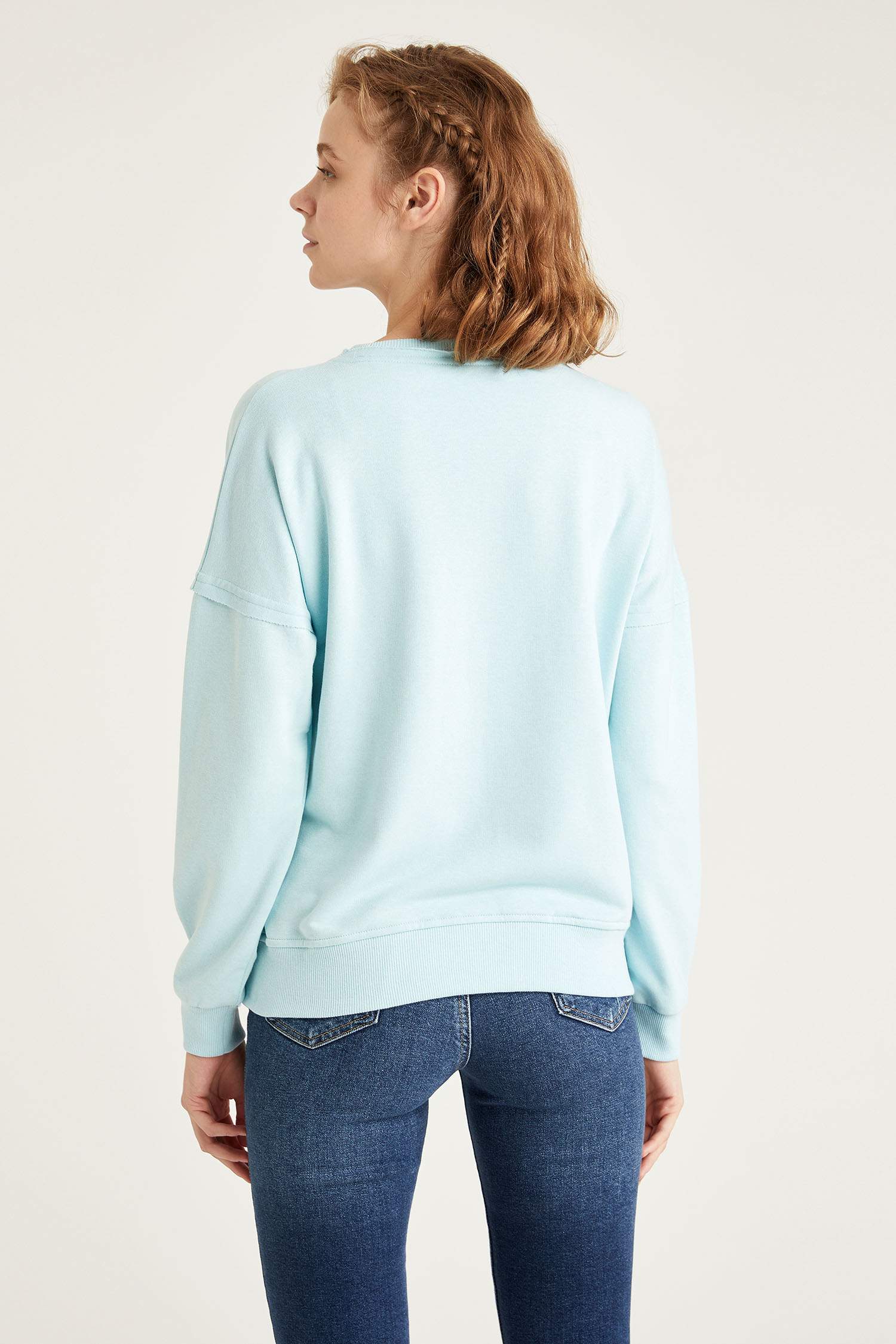 Defacto Düşük Omuz Sweatshirt. 5 Defacto Düşük Omuz Sweatshirt. 5