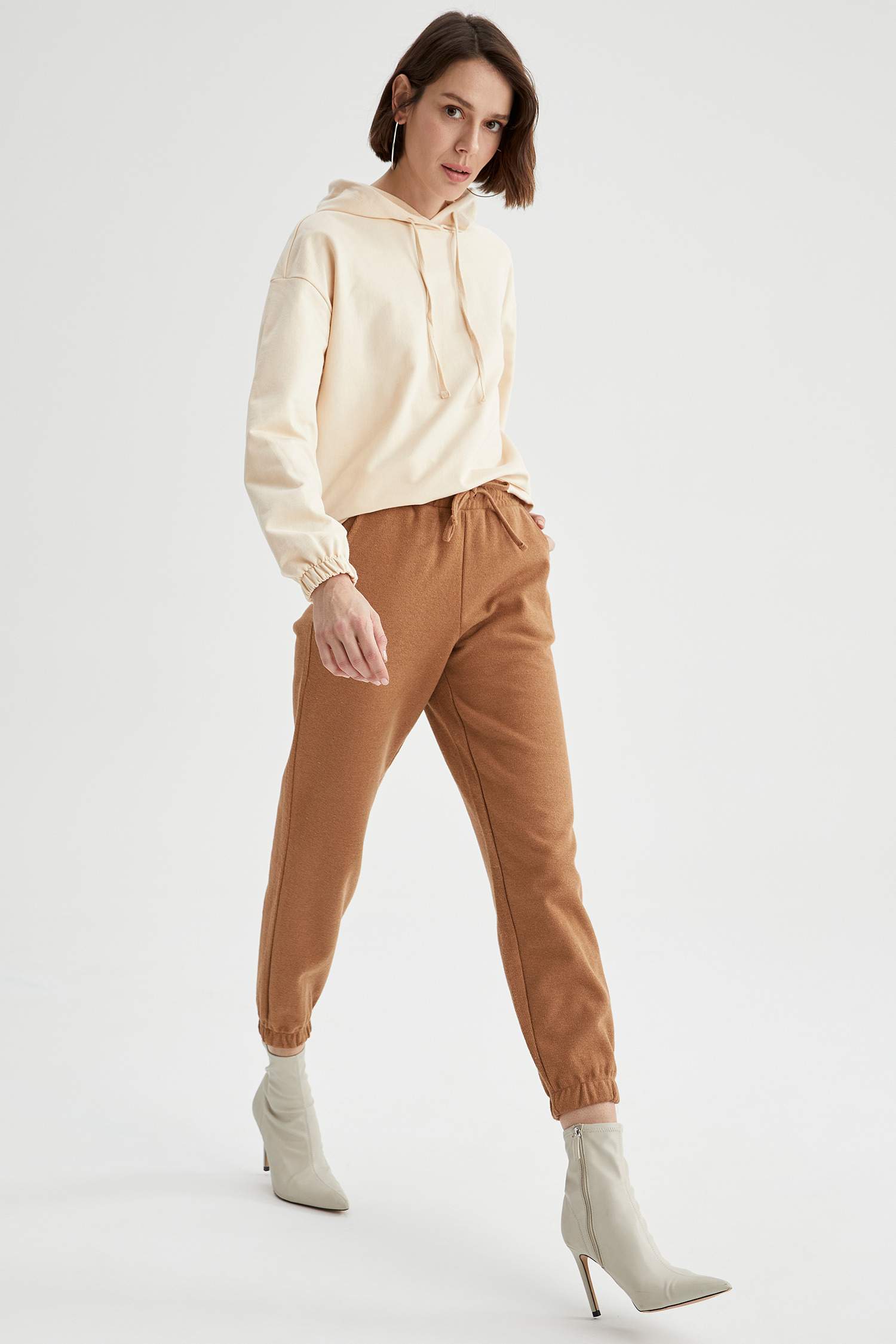 Regular Fit Organik Pamuk Kapüşonlu Sweatshirt