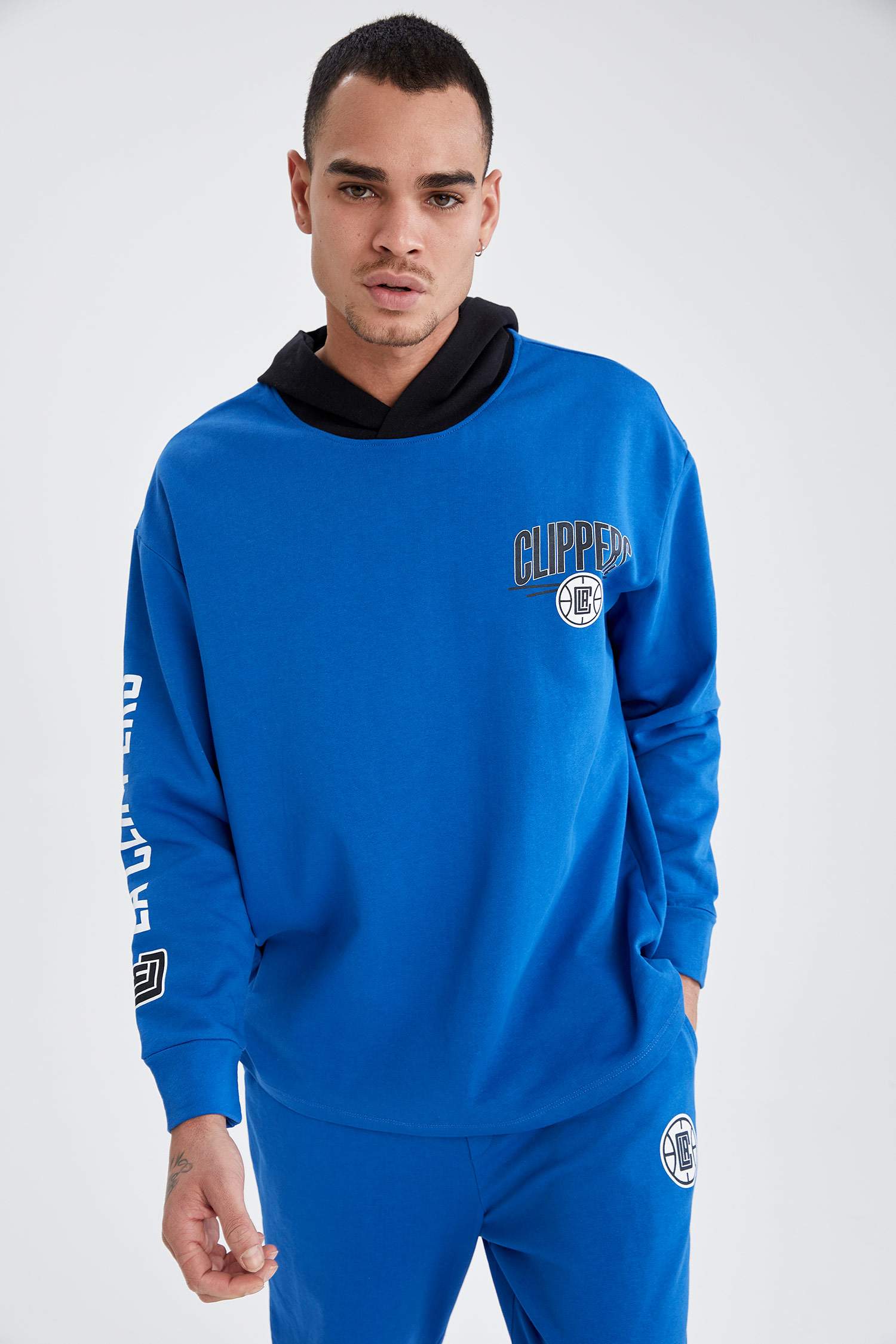 NBA Lisanslı Oversize Unisex Kapüşonlu Sweatshirt