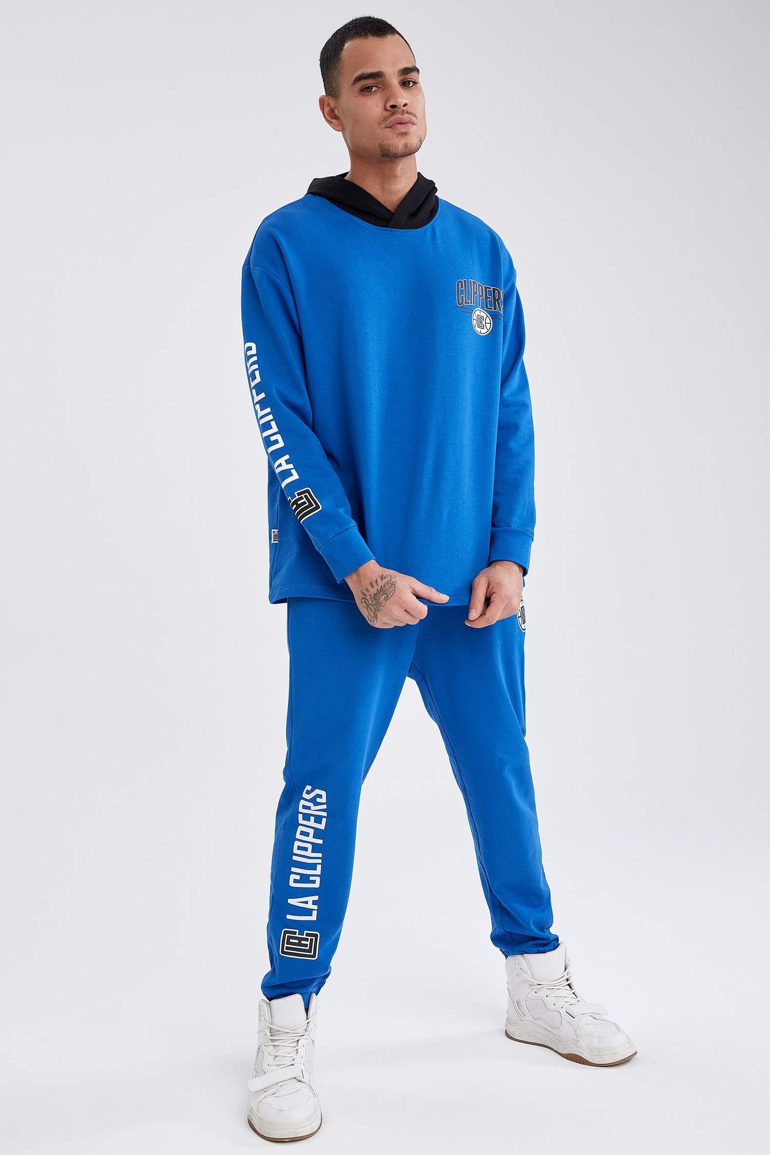 NBA Lisanslı Oversize Unisex Kapüşonlu Sweatshirt