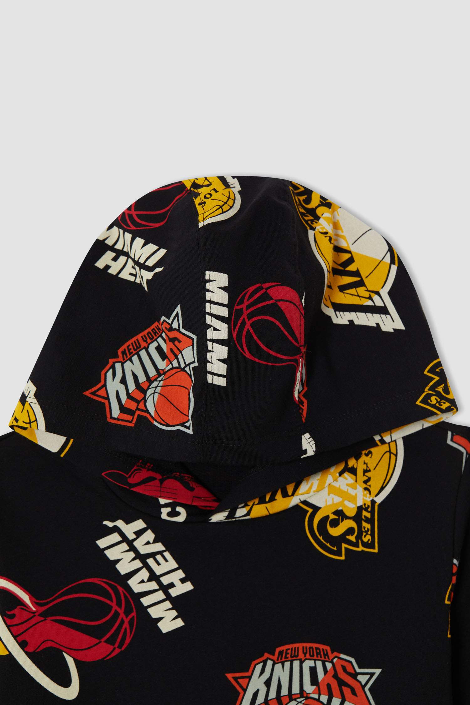 Erkek Çocuk NBA Lisanslı Kapüşonlu Sweatshirt