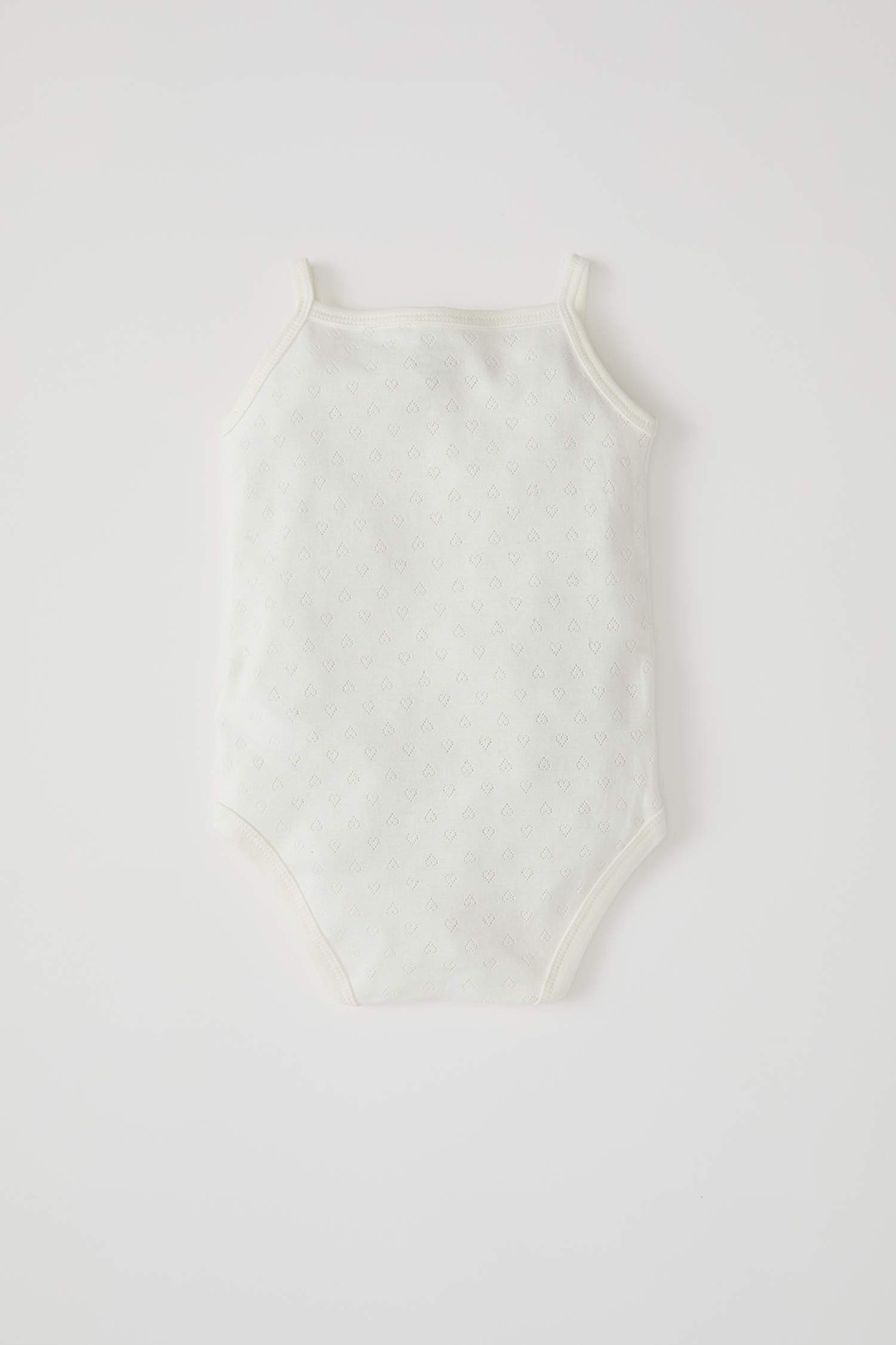 Kız Bebek Kalp Desenli Askılı Çıtçıtlı Pamuklu Body