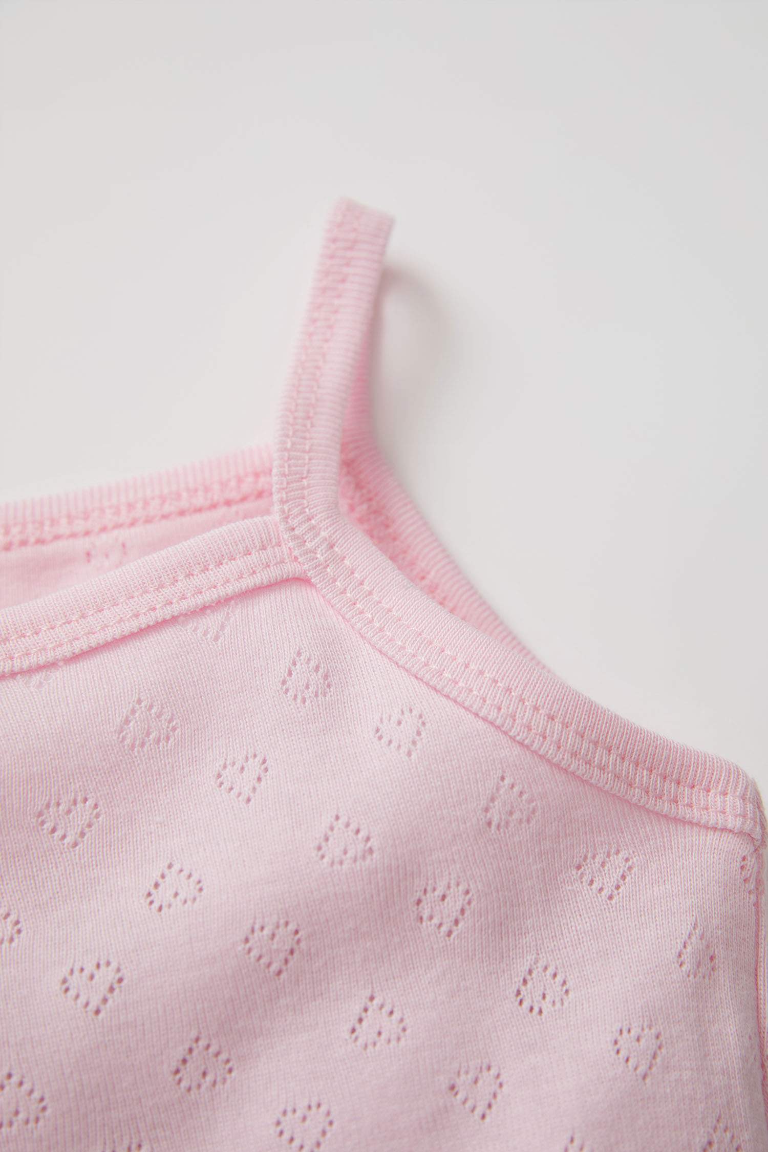 Kız Bebek Kalp Desenli Askılı Çıtçıtlı Pamuklu Body