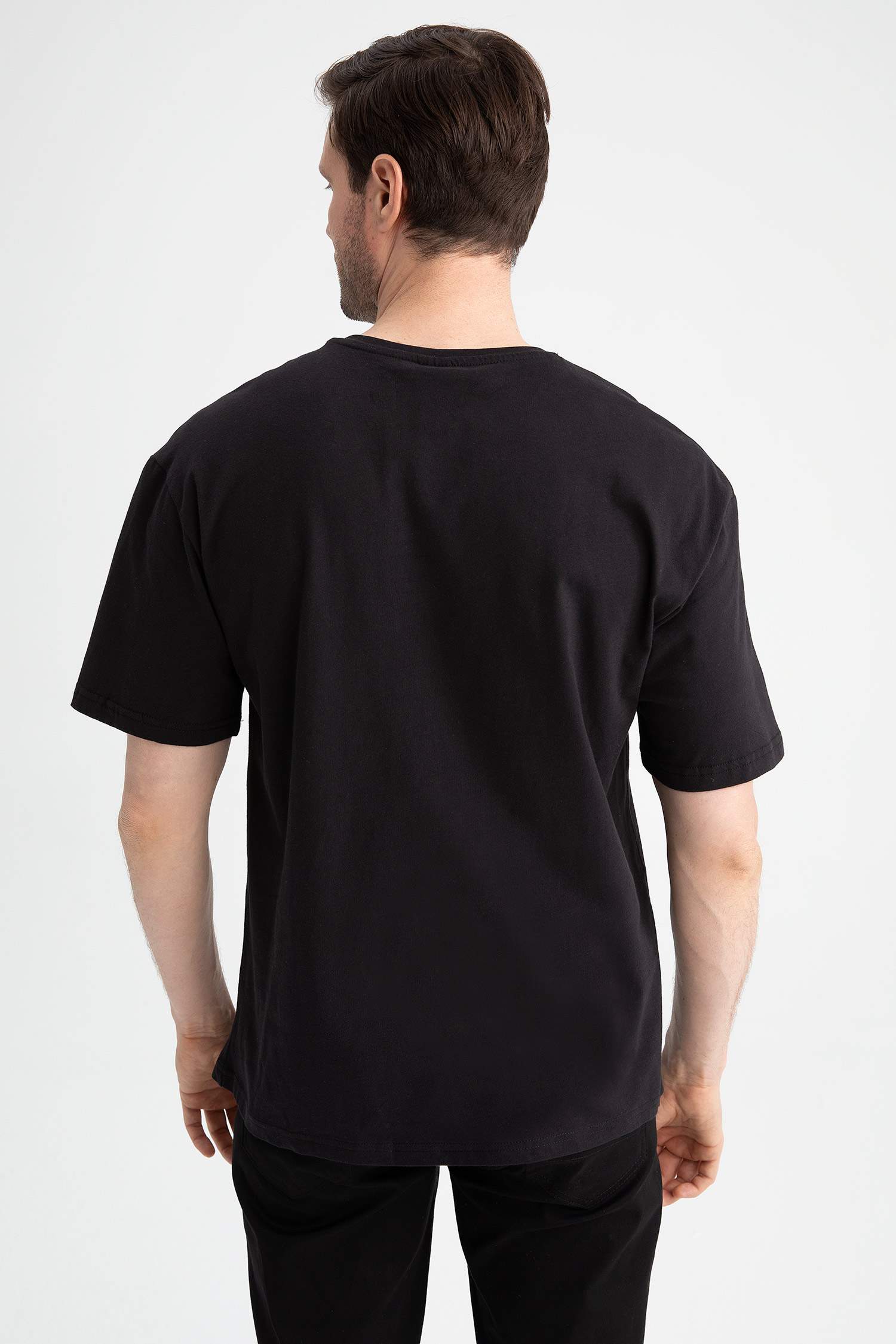 Oversize Fit Bisiklet Yaka Tişört