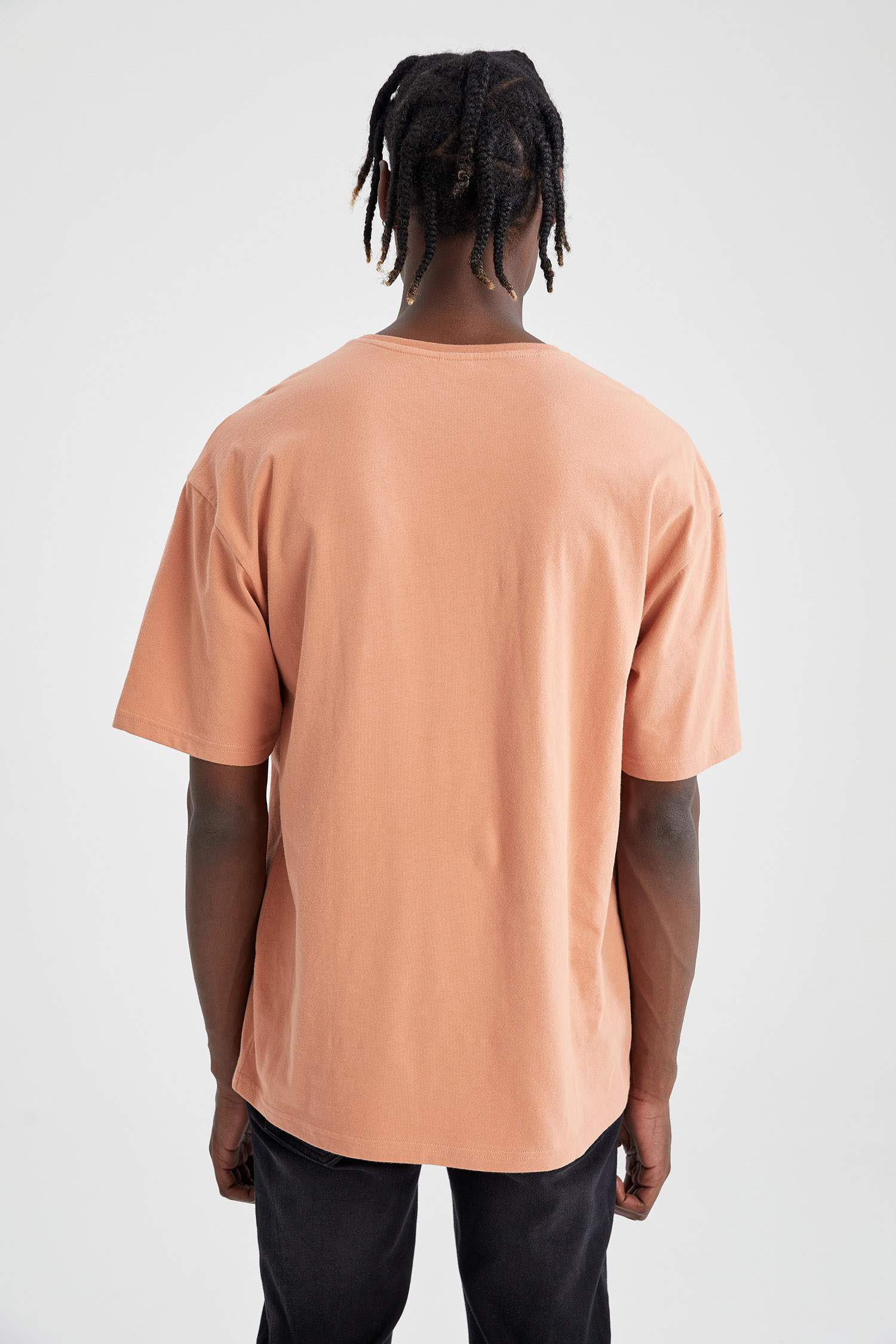 Oversize Fit Bisiklet Yaka Tişört