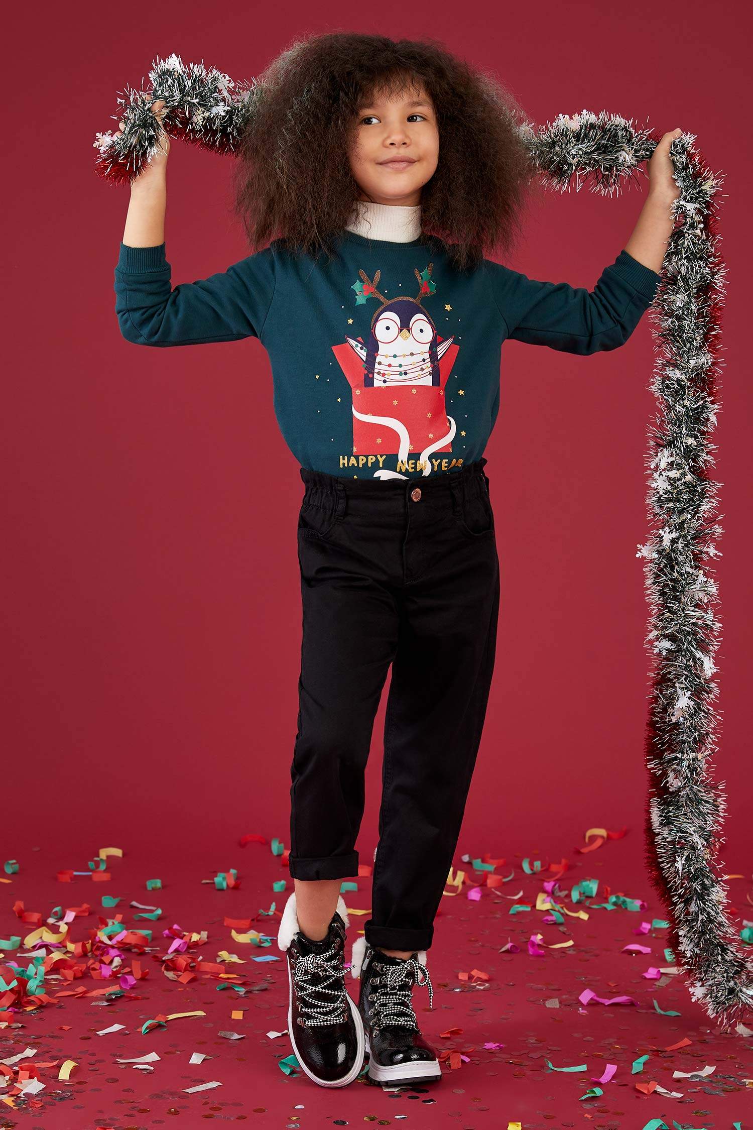Kız Çocuk Yılbaşı Temalı Sweatshirt
