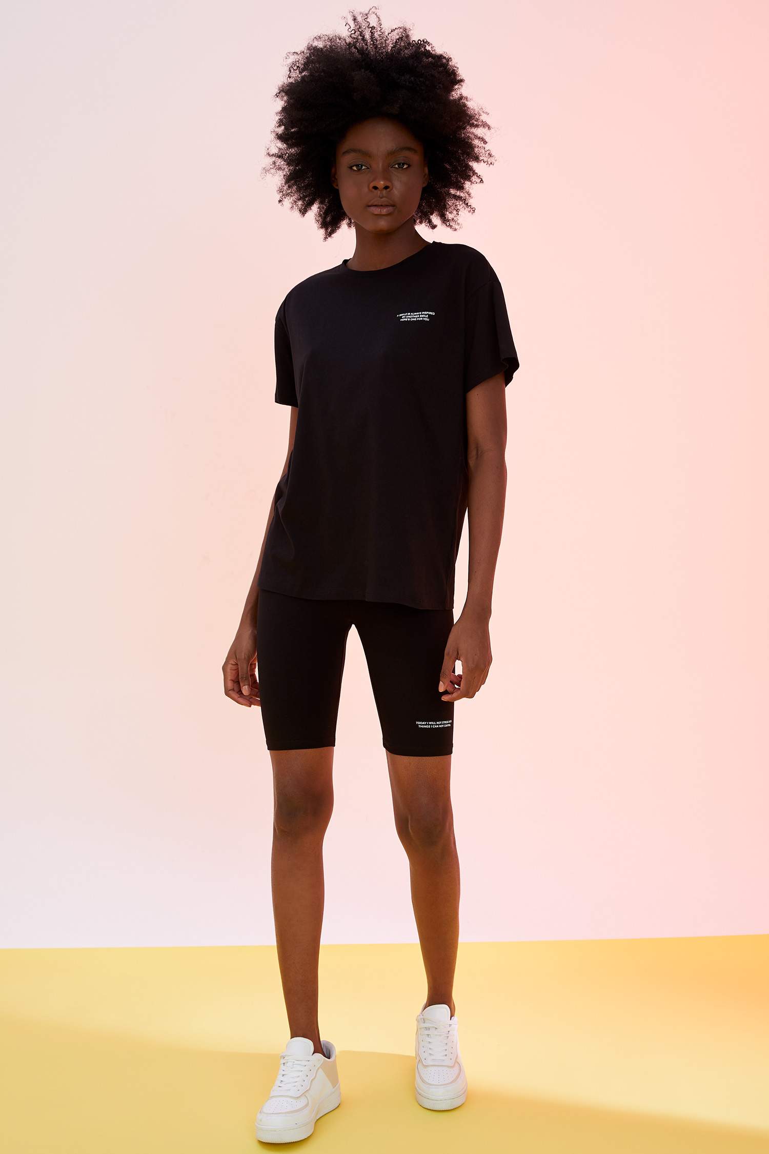 Minimal Yazı Baskılı Organik Pamuklu Oversize Fit Tişört