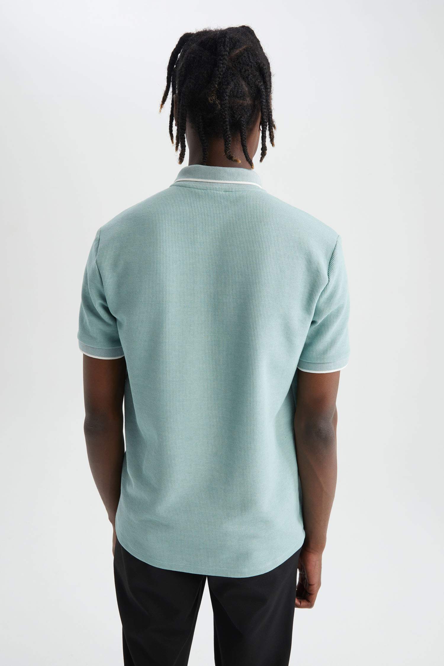 Regular Fit Polo Yaka Şerit Detaylı Kısa Kollu Tişört