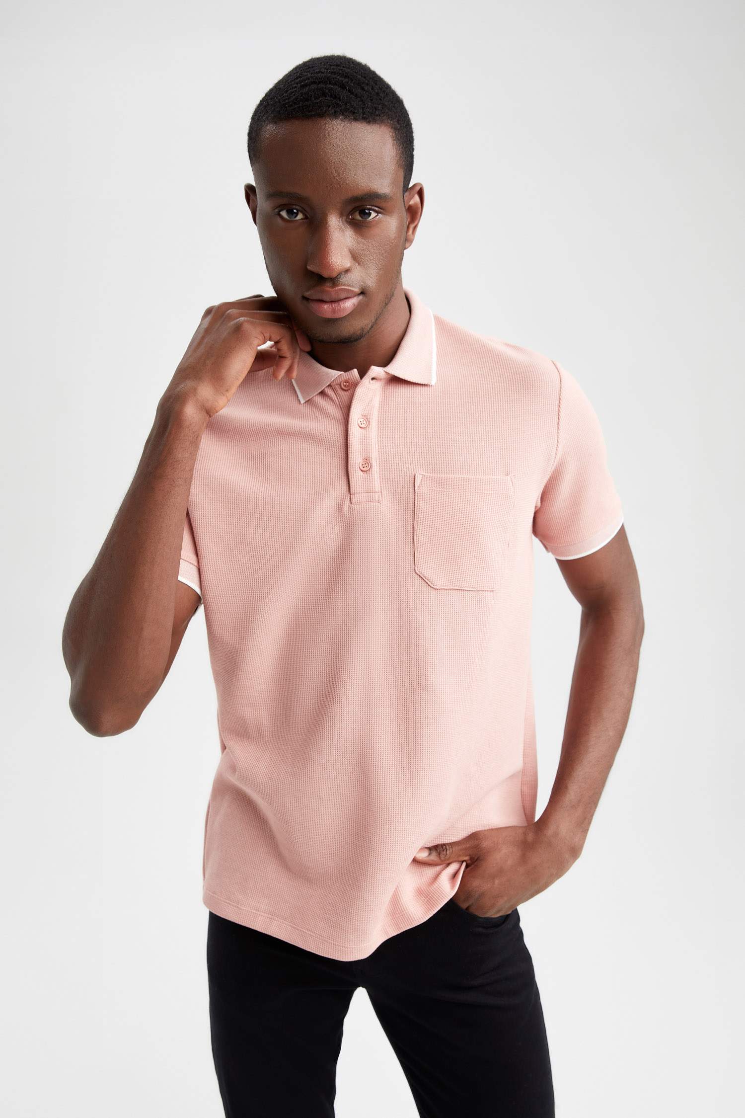 Regular Fit Polo Yaka Şerit Detaylı Kısa Kollu Tişört