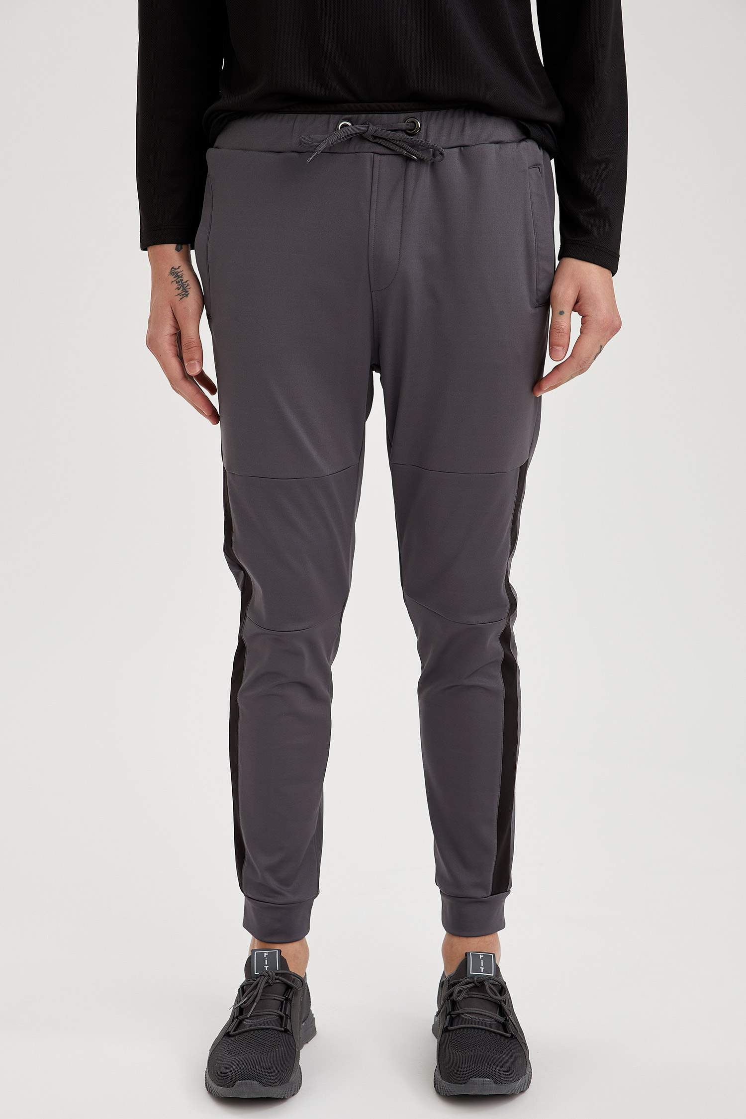 Esnek Dokulu Slim Fit Eşofman Altı