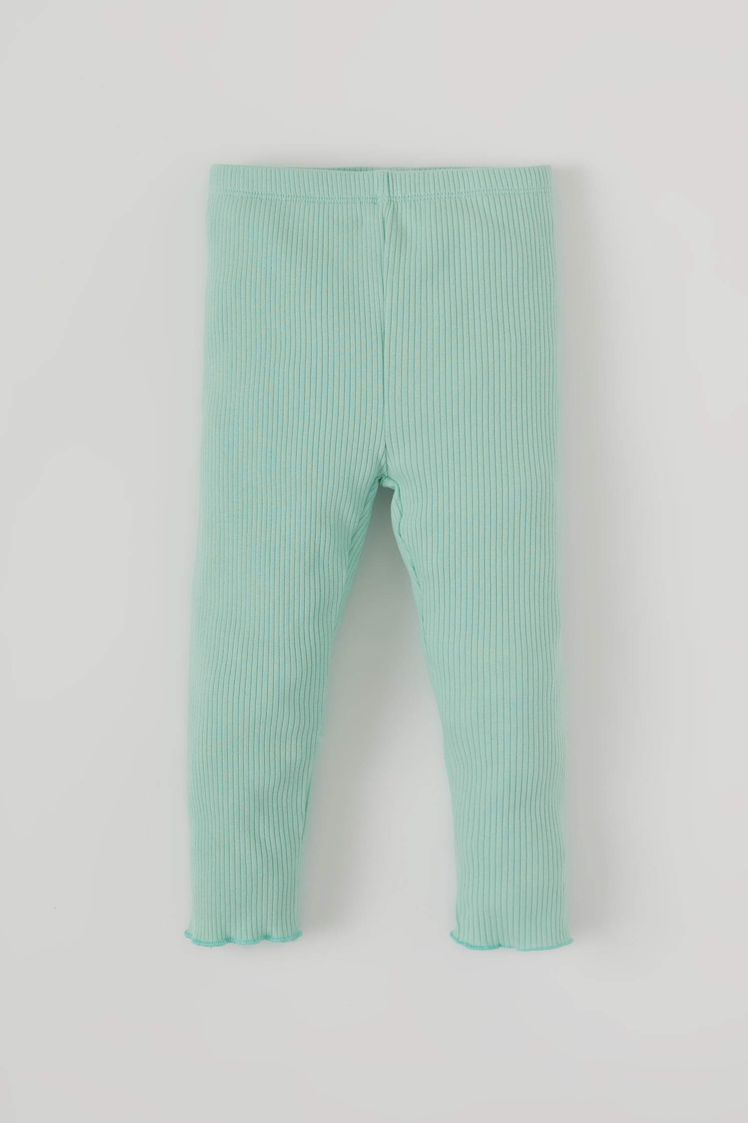 Kız Bebek Kalp Baskılı Fitilli Pijama Takımı