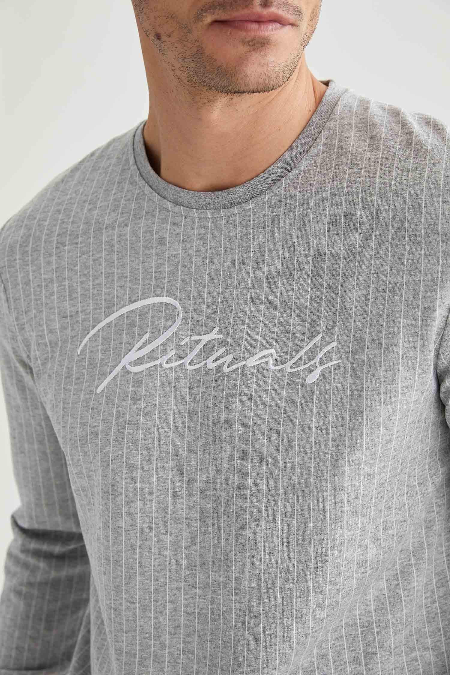 Regular Fit Bisiklet Yaka Baskılı Sweatshirt