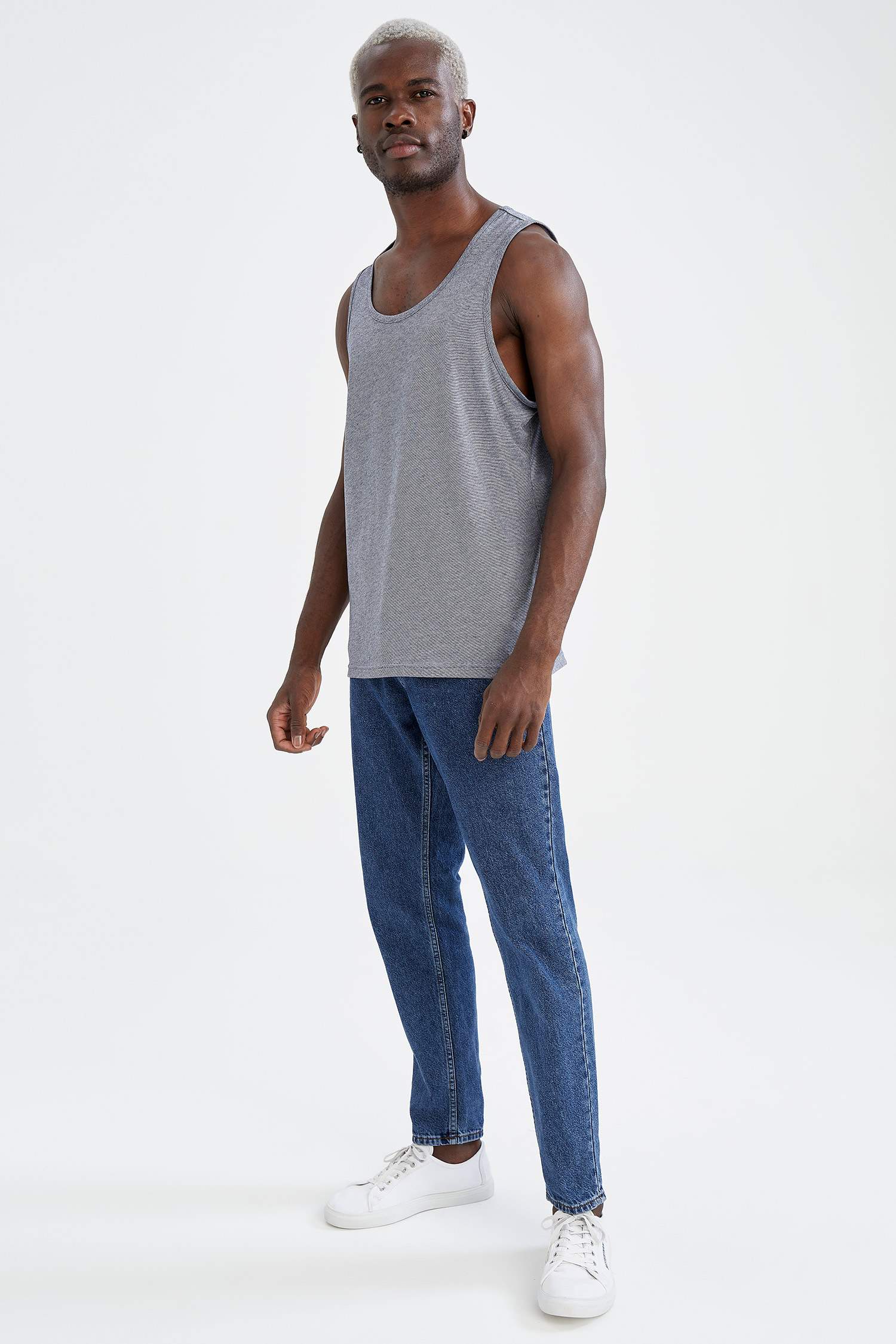 Regular Fit Basic Atlet