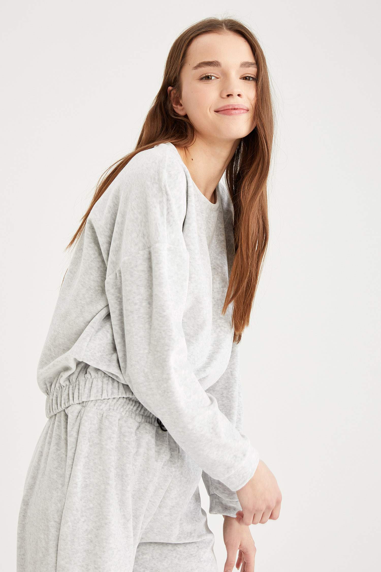 Kadife Crop Sweatshirt