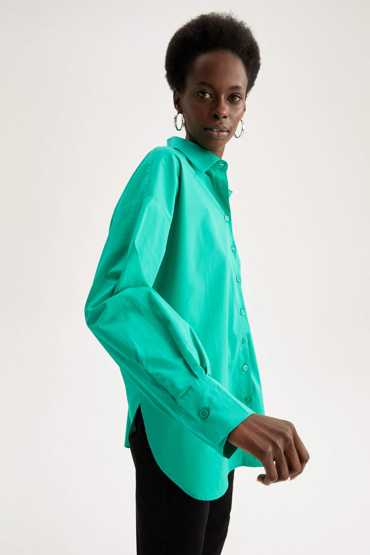 Oversize Fit Pamuklu Uzun Kollu Poplin Gömlek