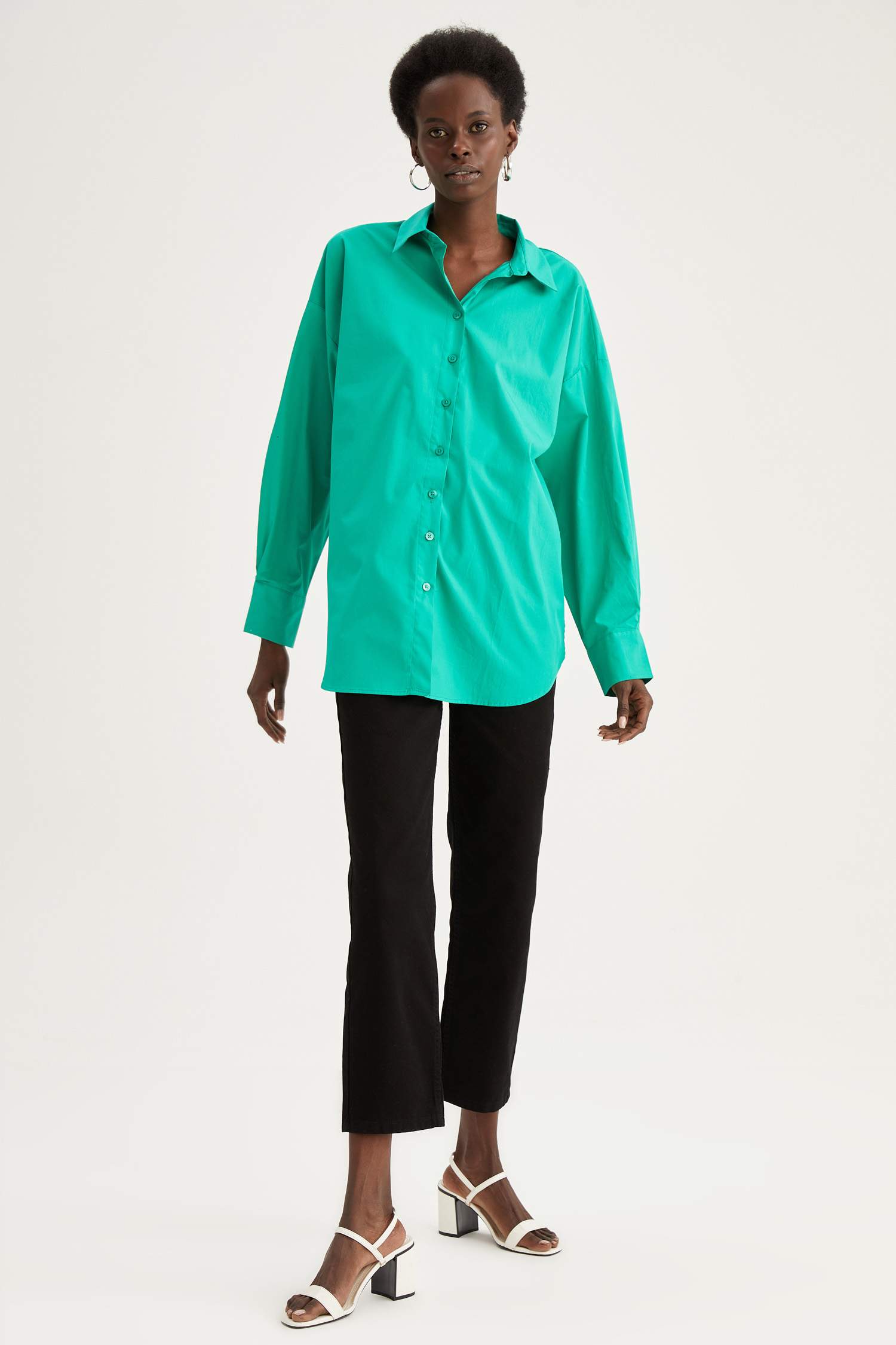 Oversize Fit Pamuklu Uzun Kollu Poplin Gömlek