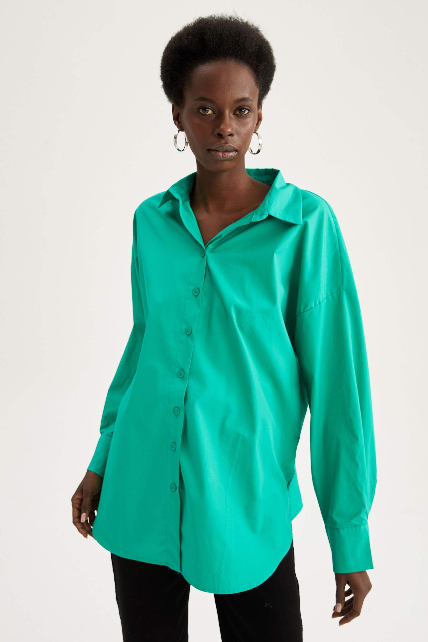 Oversize Fit Pamuklu Uzun Kollu Poplin Gömlek