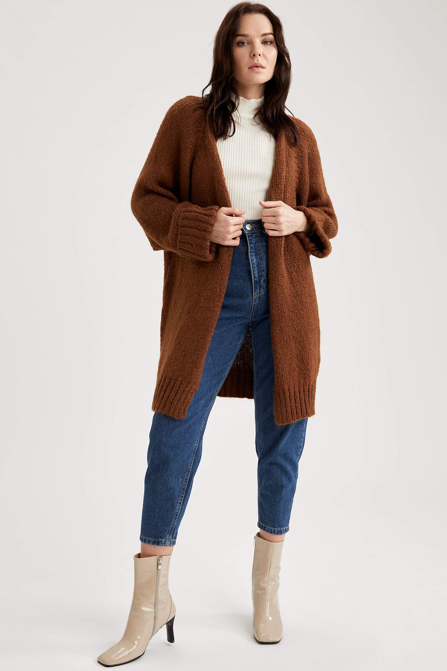 Oversize Düşük Kollu Triko Hırka