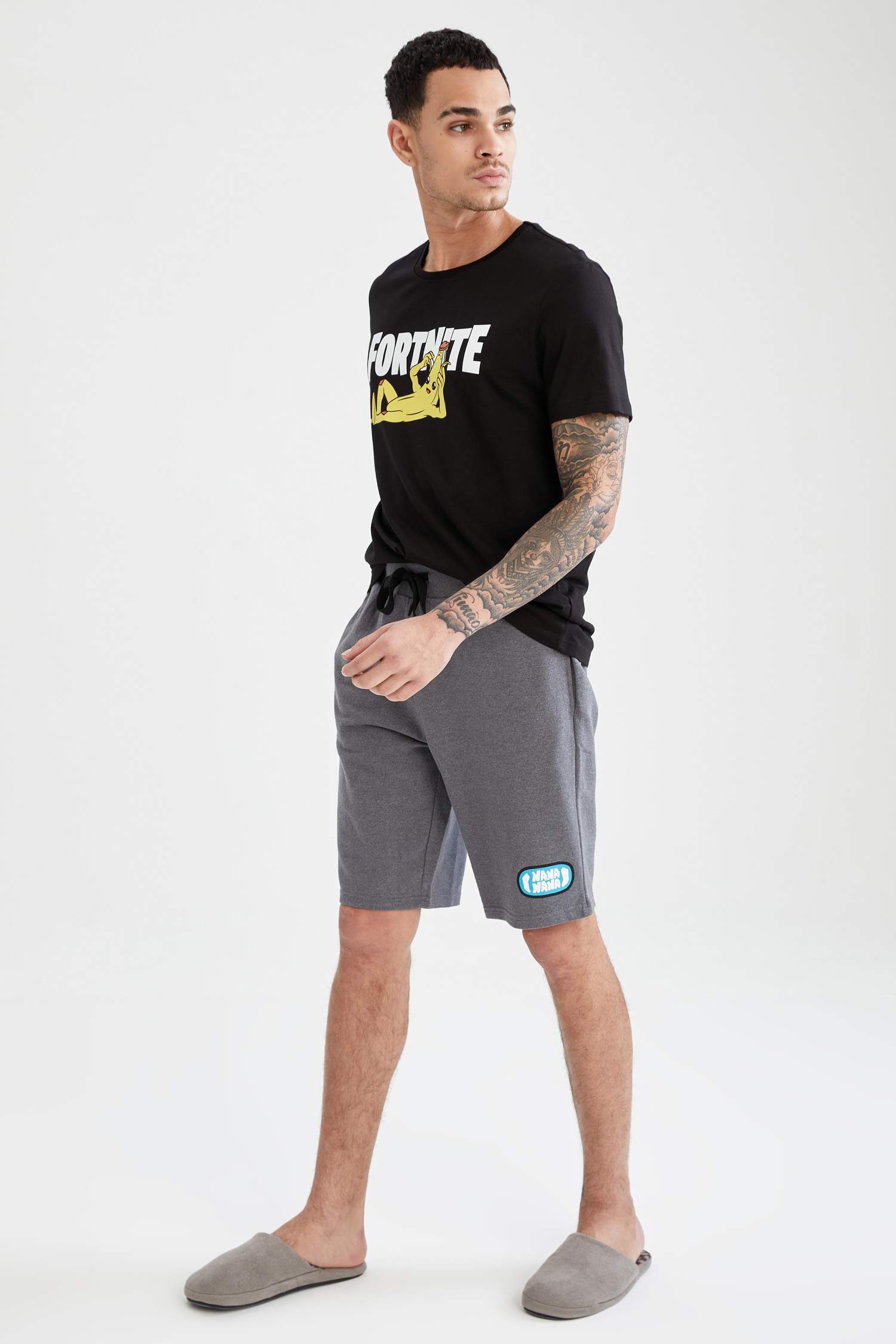 Fortnite Lisanslı Baskılı Slim Fit Pijama Takımı