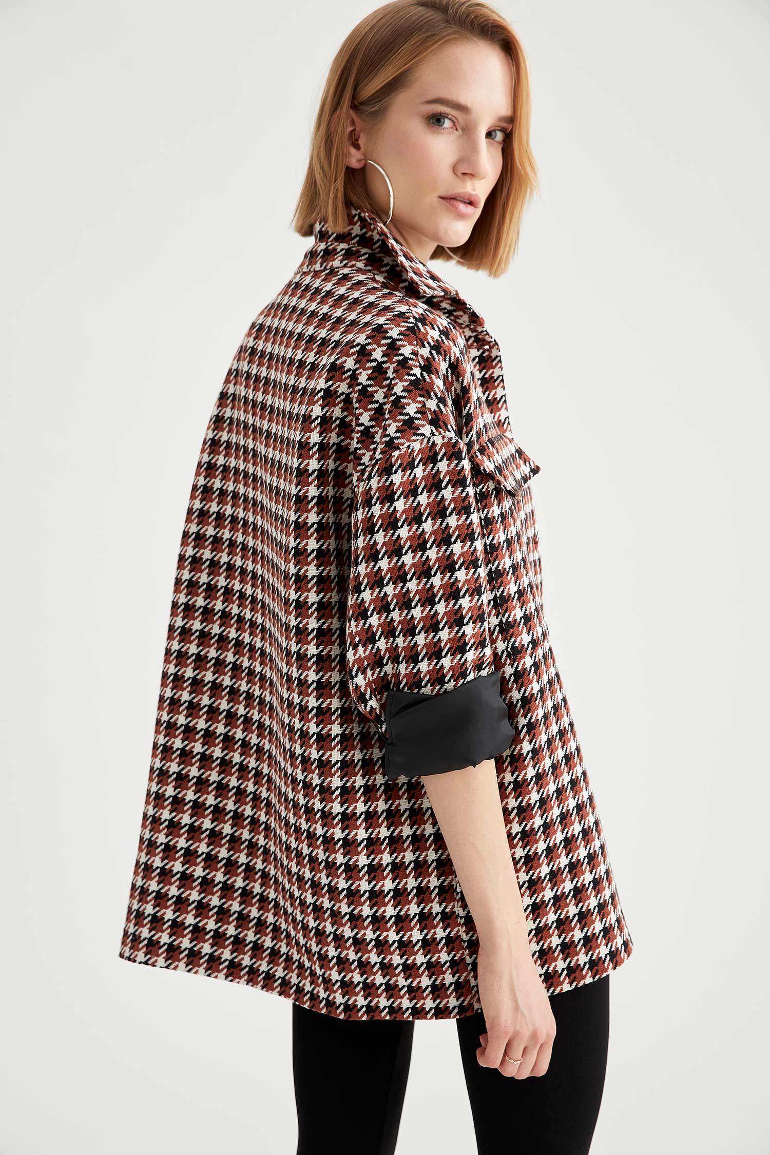 Gömlek Tasarımlı Oversize Fit Kaşe Mont