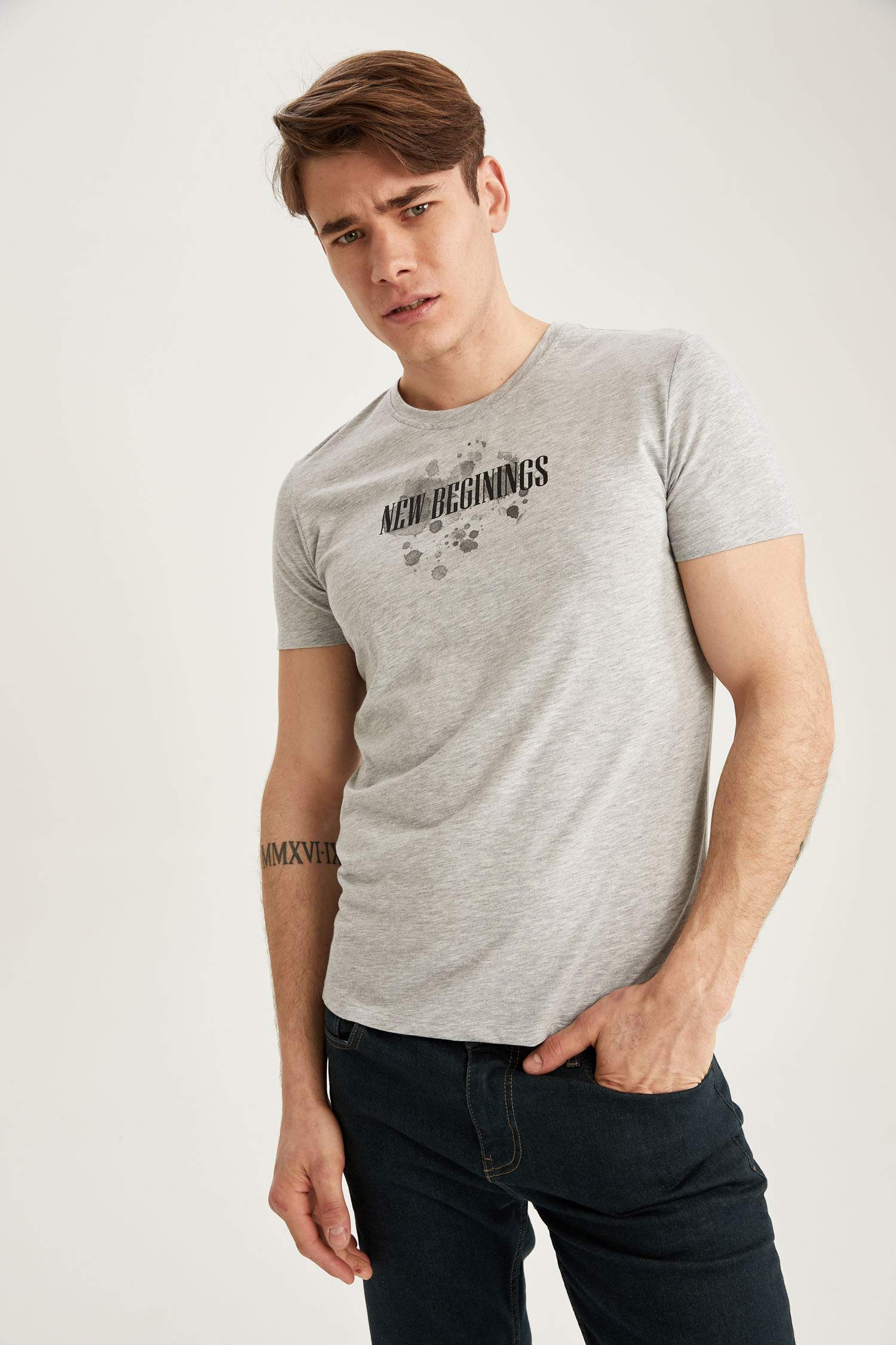 Slim Fit Bisiklet Yaka Baskılı Pamuklu Penye Tişört