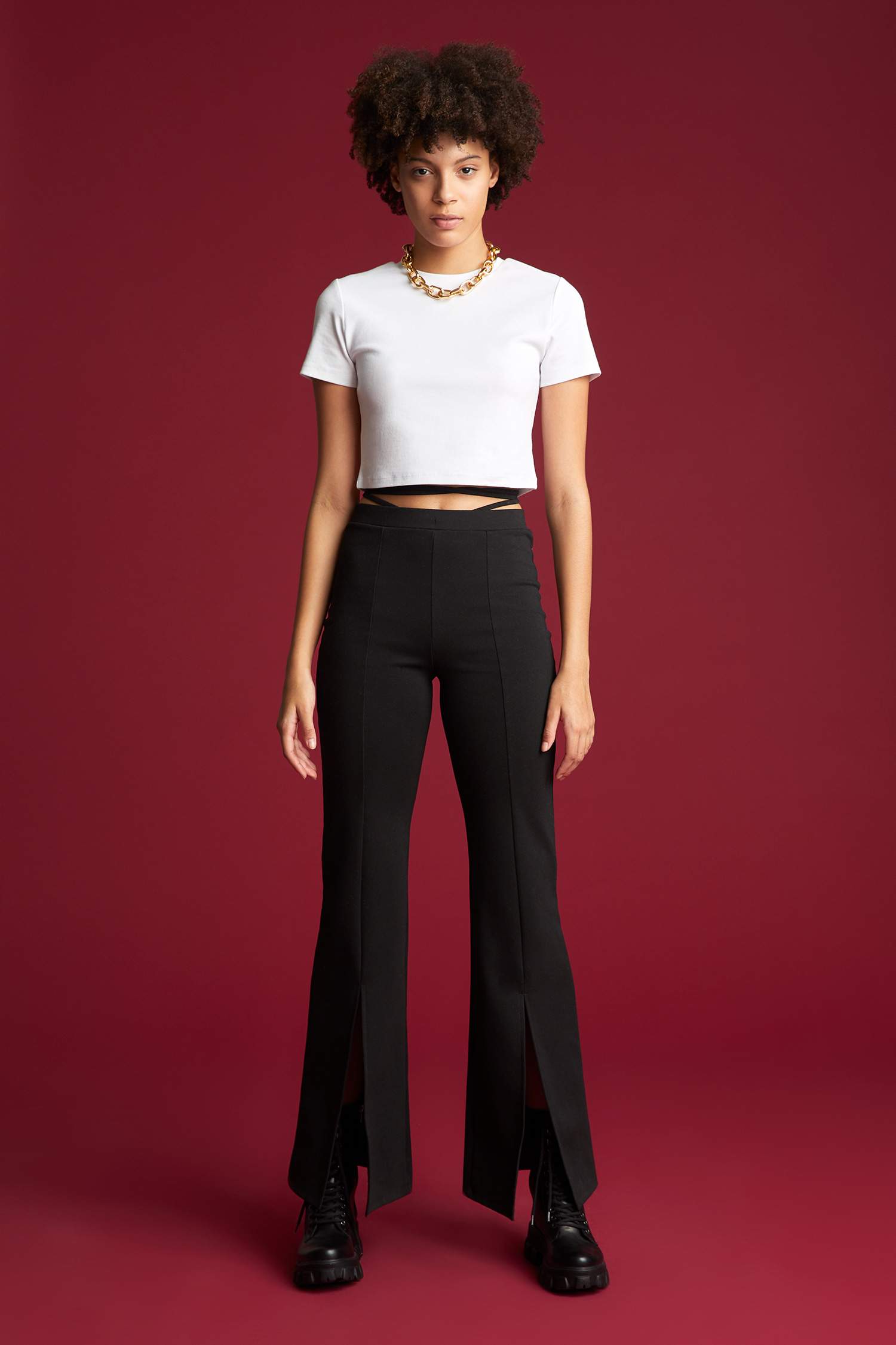Coool Basic Slim Fit Kısa Kollu Crop Tişört