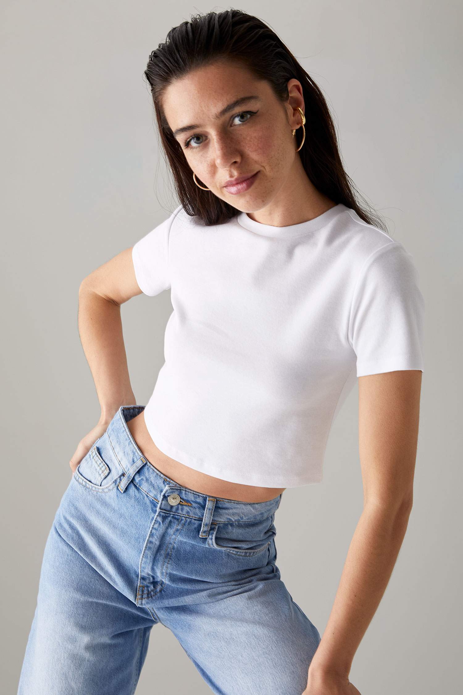 Coool Basic Slim Fit Kısa Kollu Crop Tişört