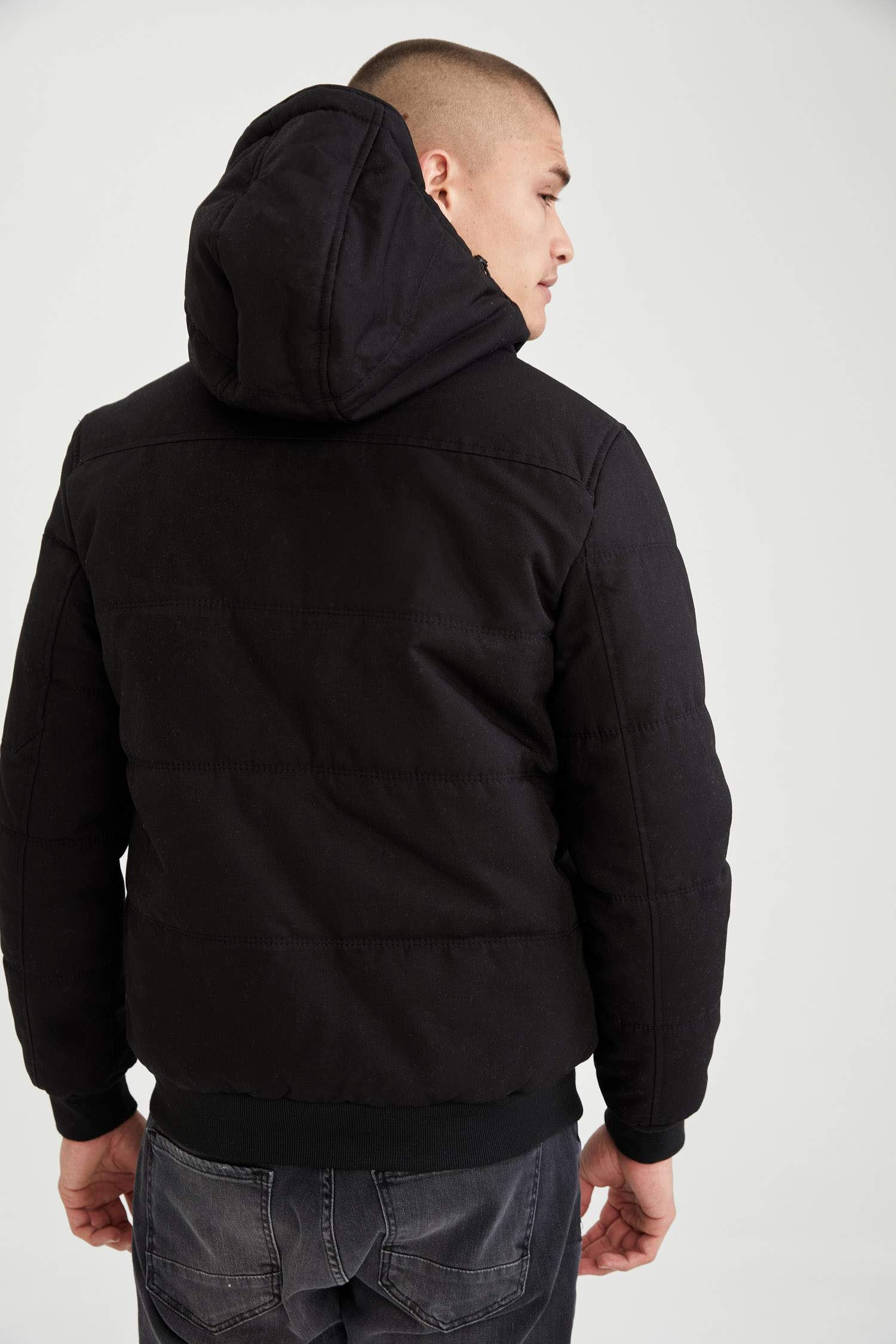 Slim Fit Kapüşonlu Pamuklu Mont