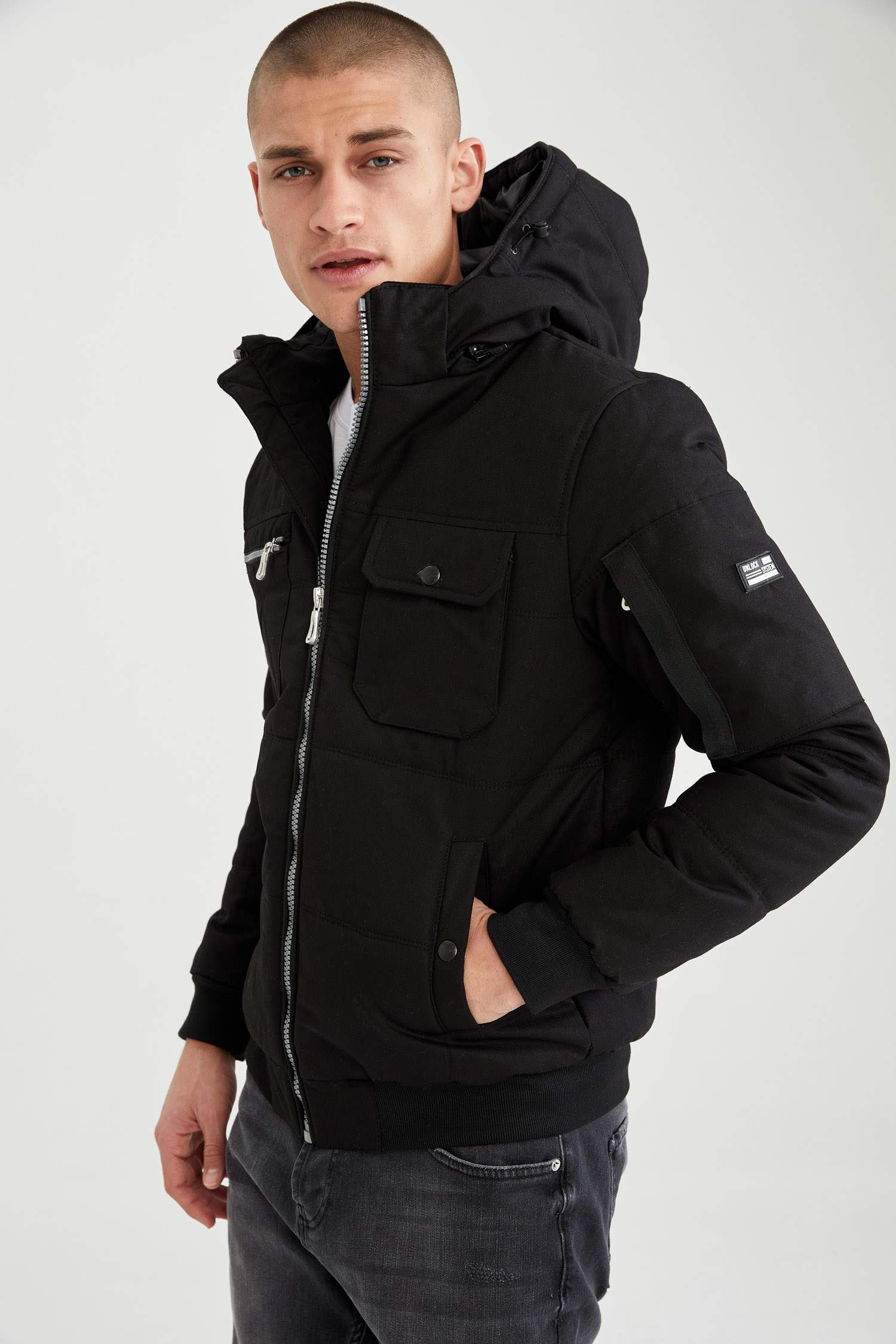 Slim Fit Kapüşonlu Pamuklu Mont