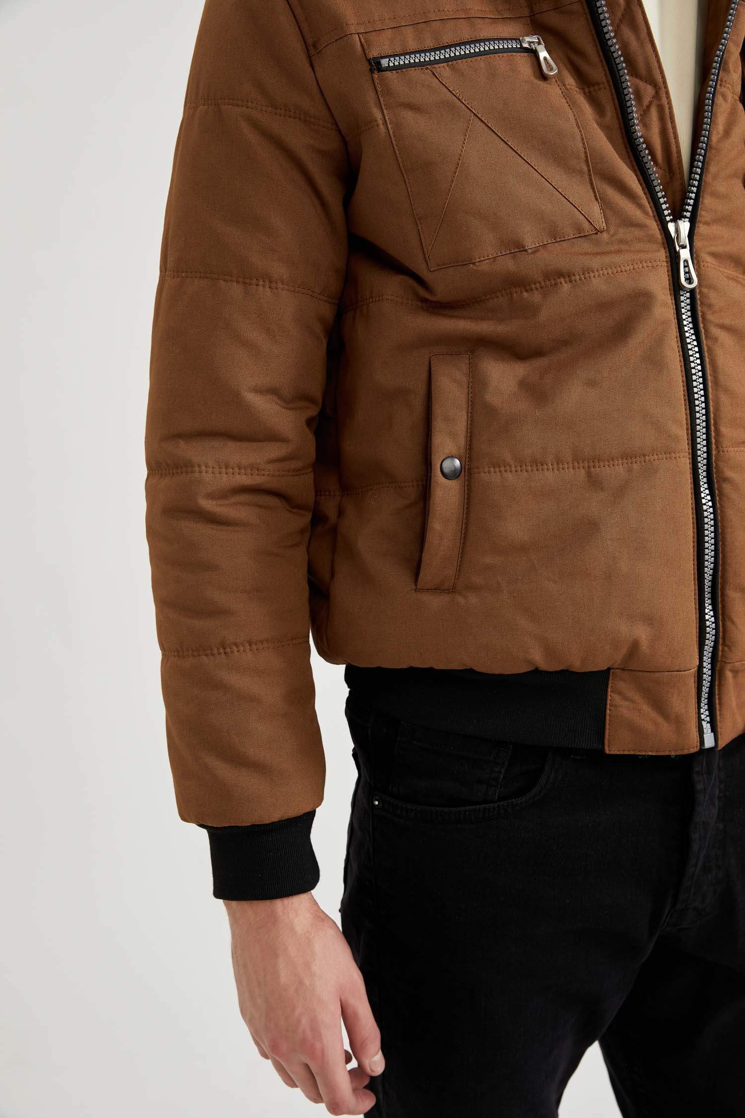 Slim Fit Kapüşonlu Pamuklu Mont
