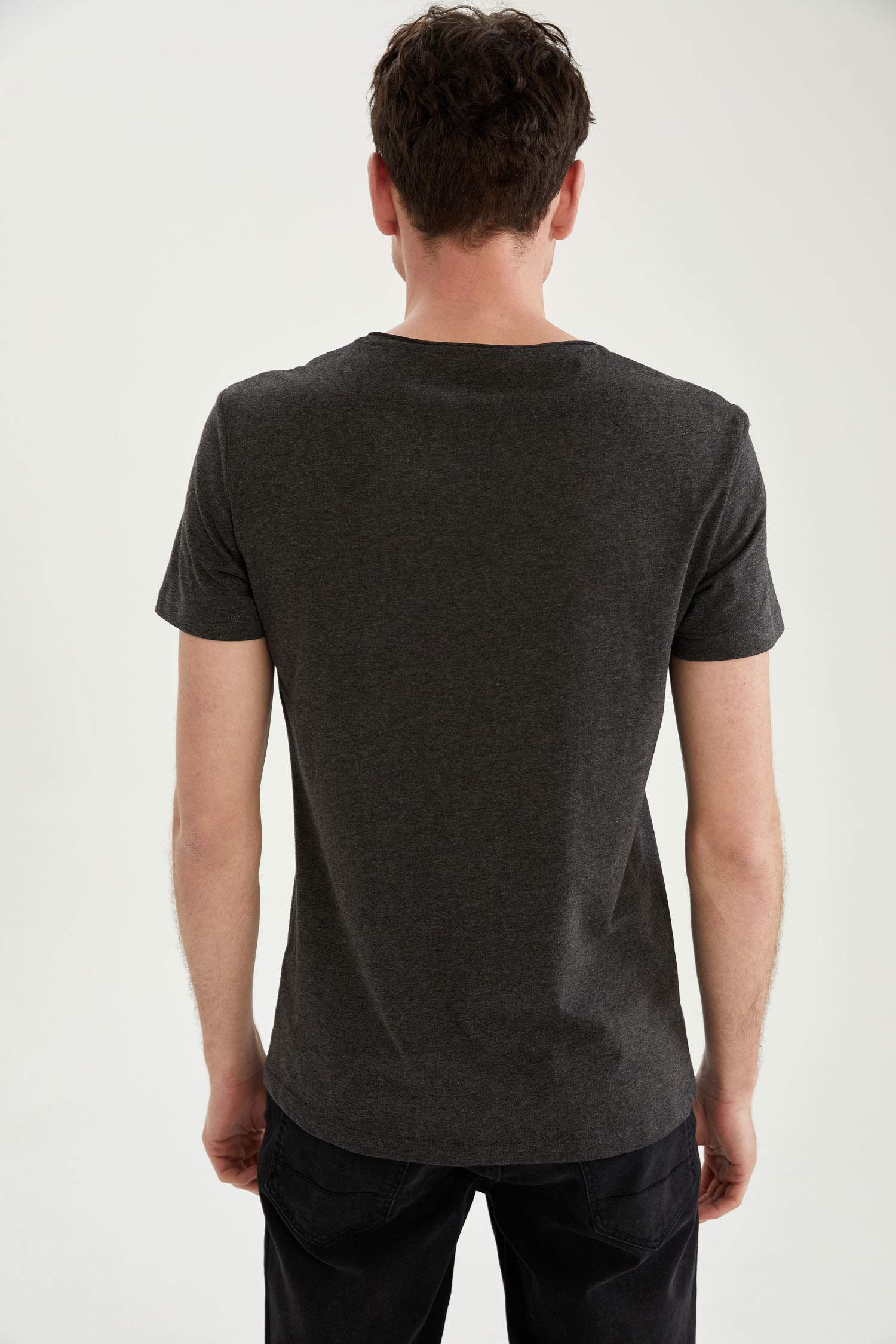 Slim Fit Bisiklet Yaka Baskılı Tişört