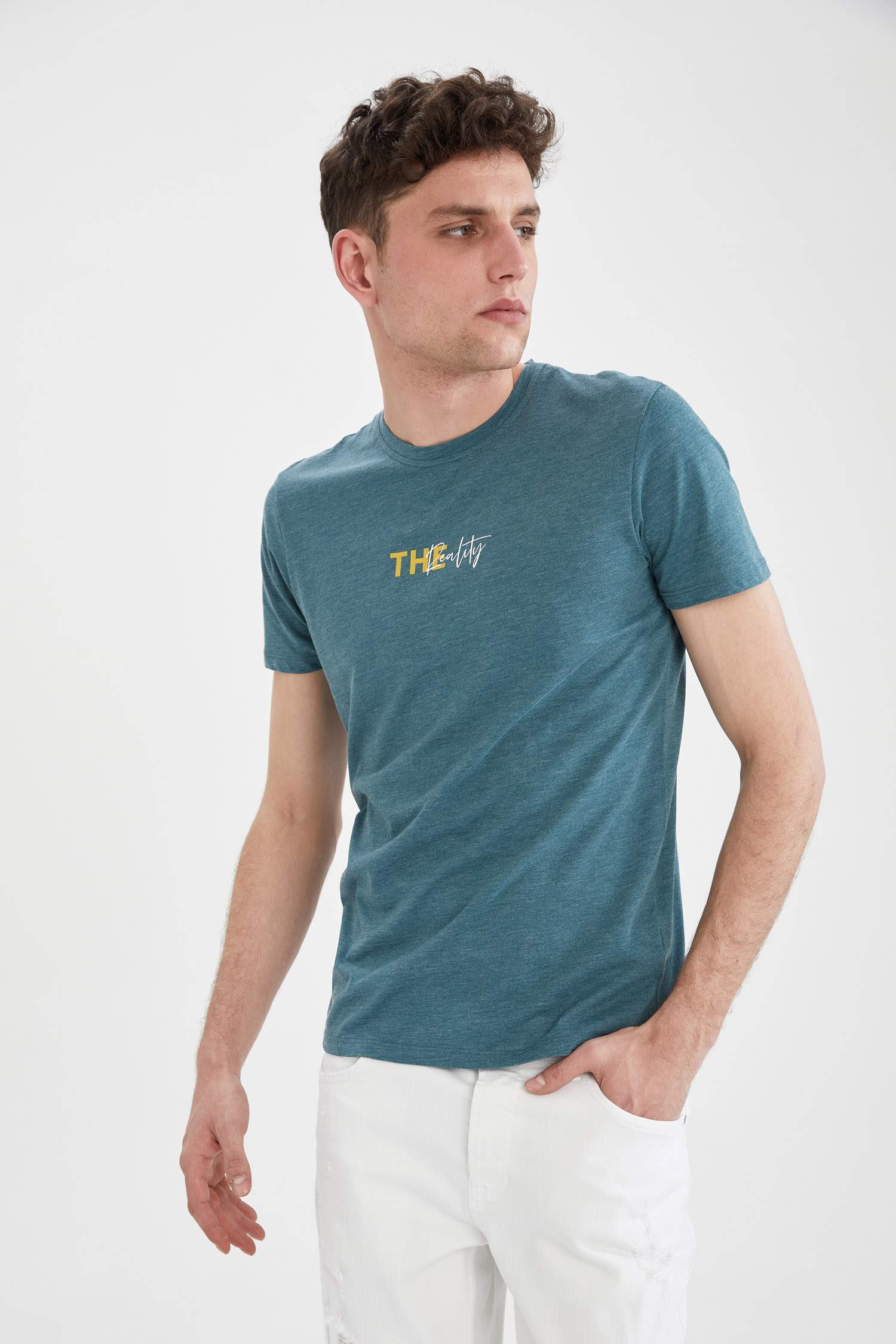 Slim Fit Bisiklet Yaka Baskılı Tişört