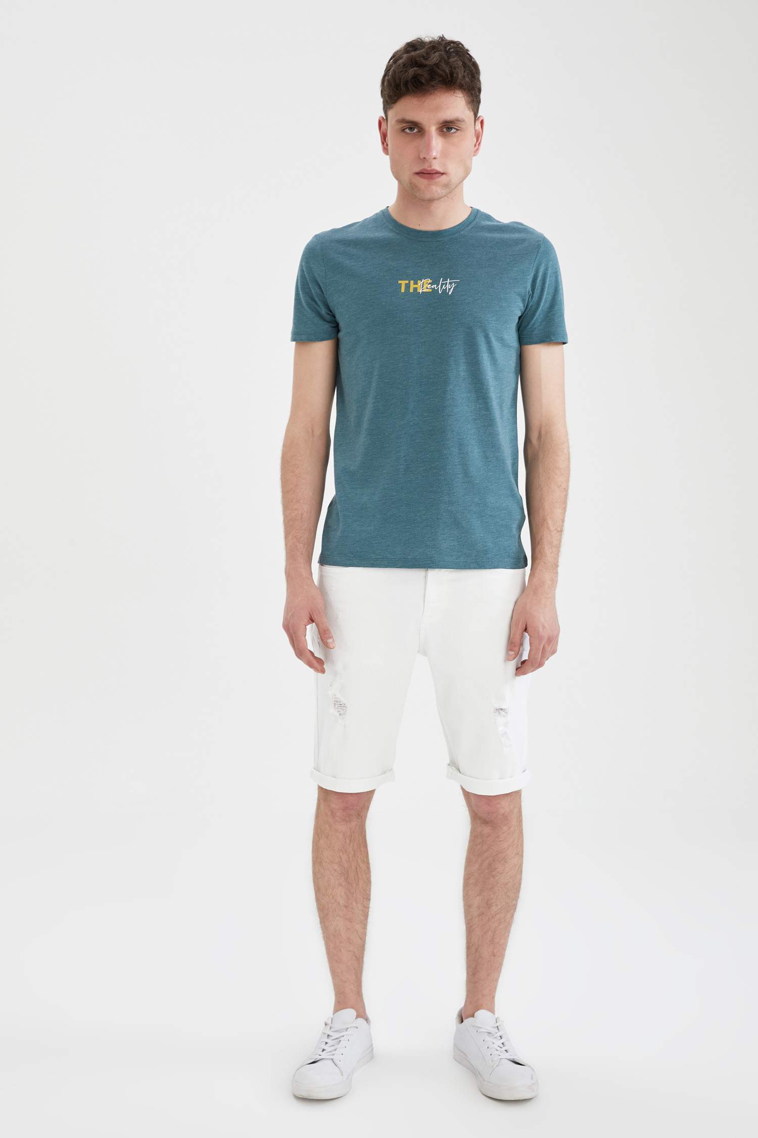 Slim Fit Bisiklet Yaka Baskılı Tişört