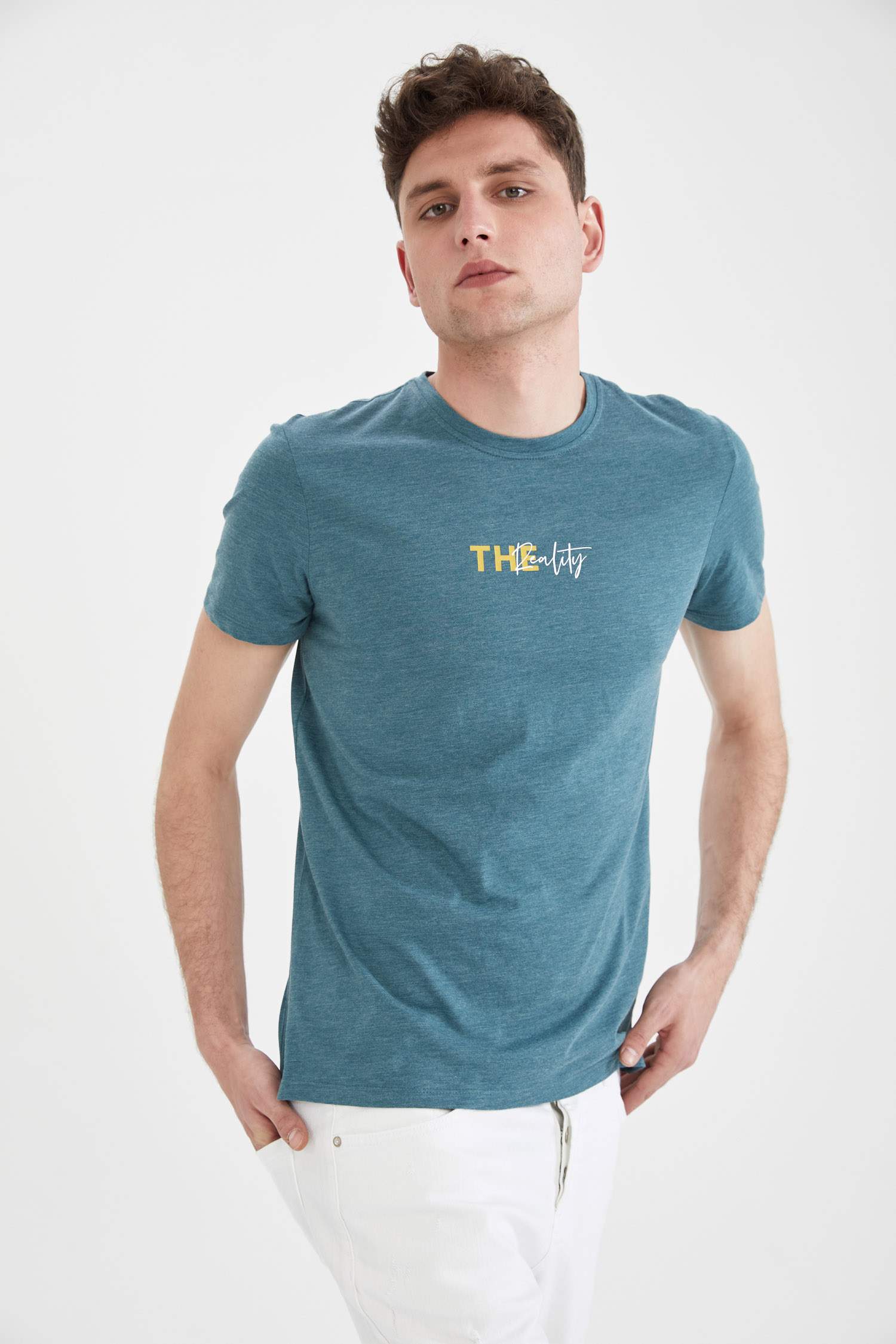 Slim Fit Bisiklet Yaka Baskılı Tişört
