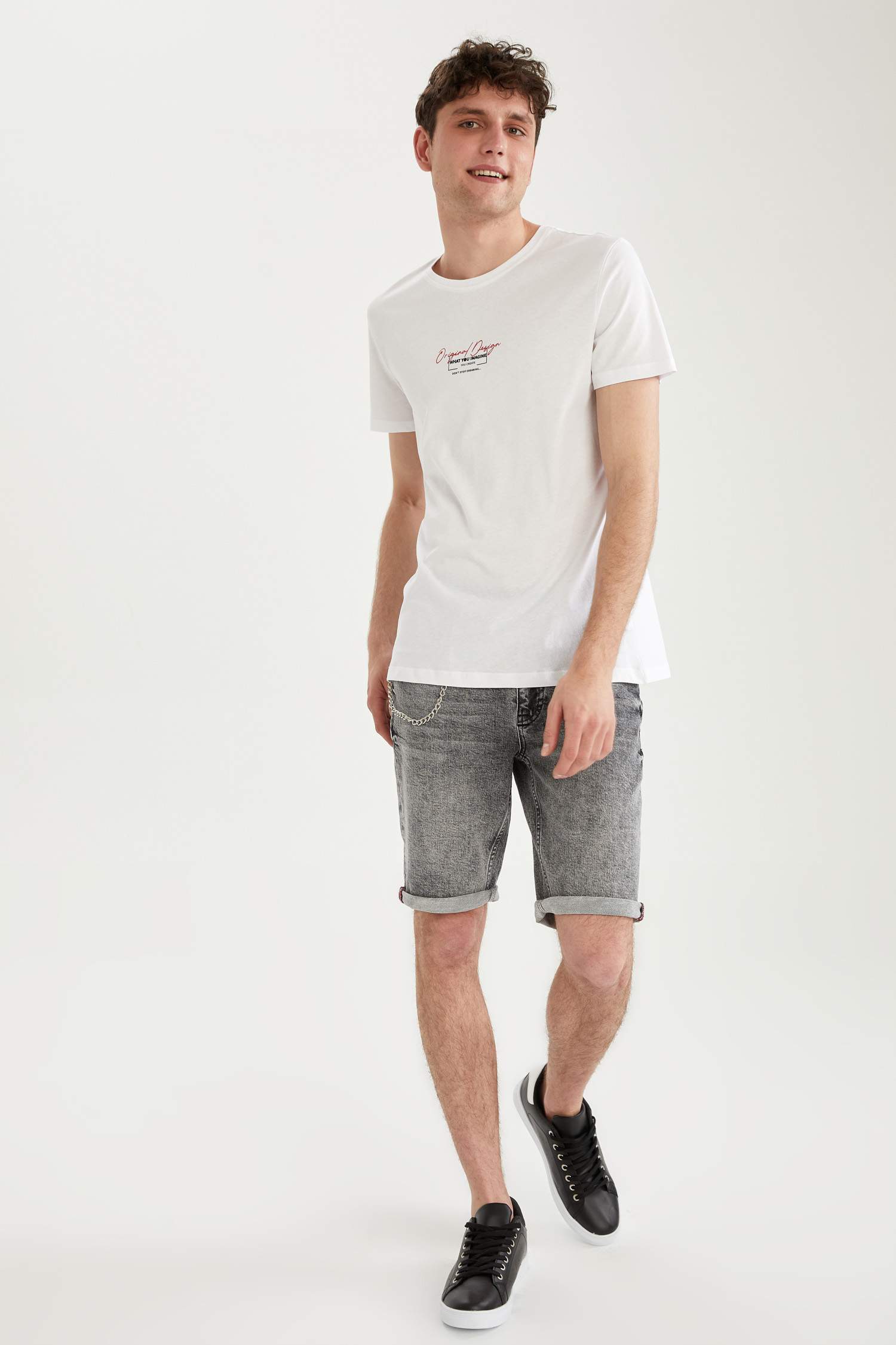 Slim Fit Bisiklet Yaka Baskılı Tişört