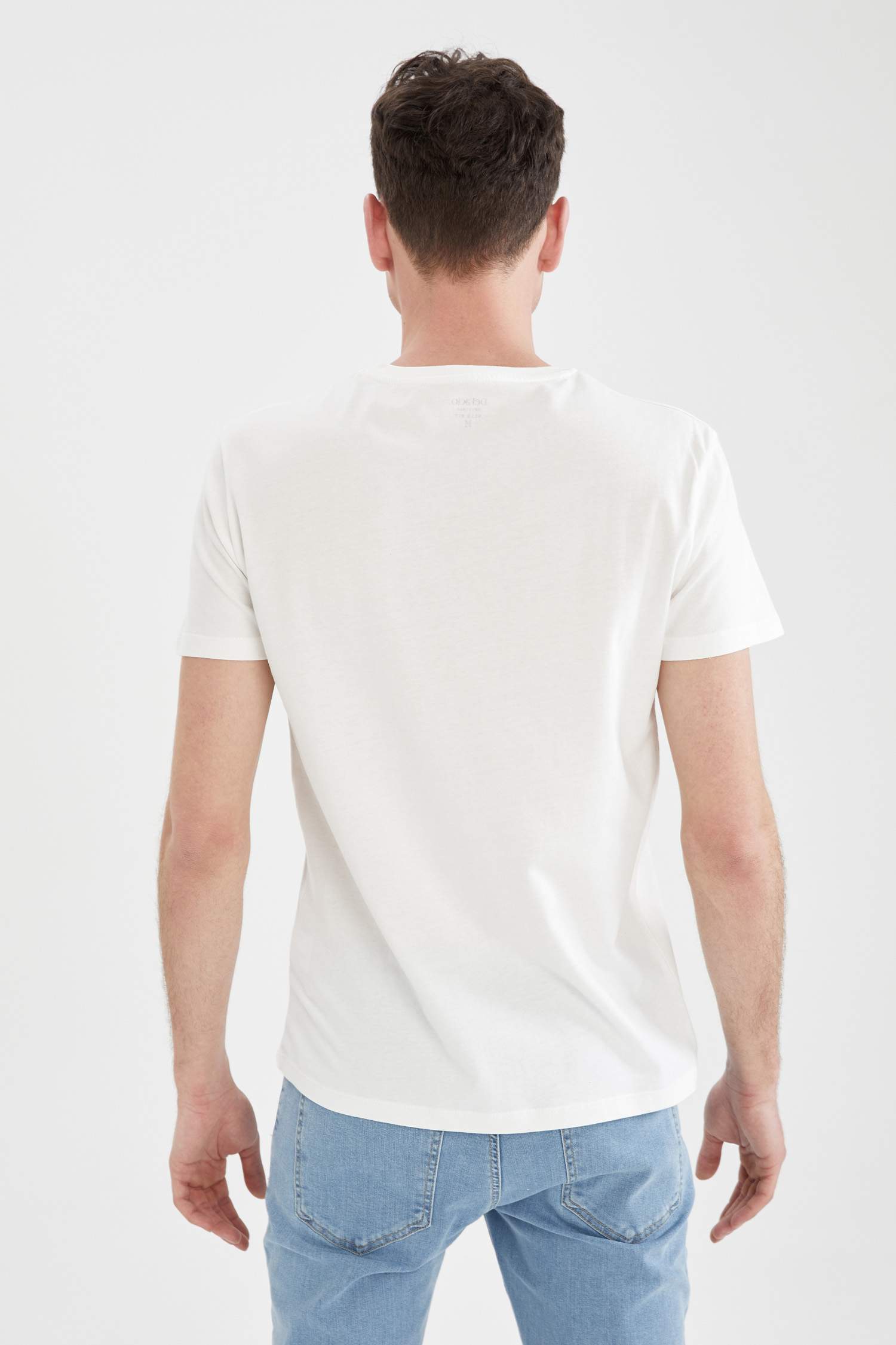 Slim Fit Bisiklet Yaka Baskılı Tişört