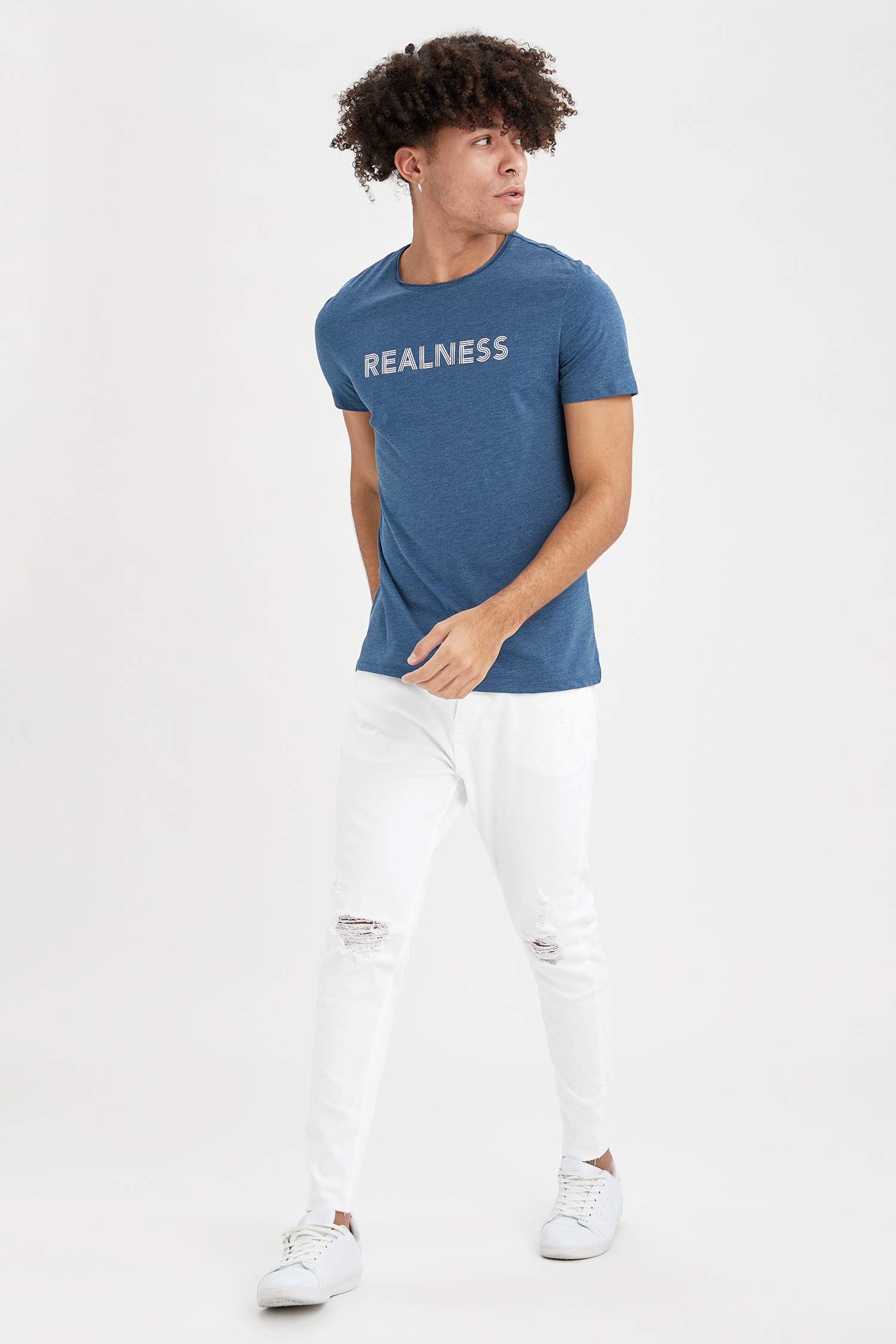 Slim Fit Bisiklet Yaka Slogan Baskılı Kısa Kollu Tişört