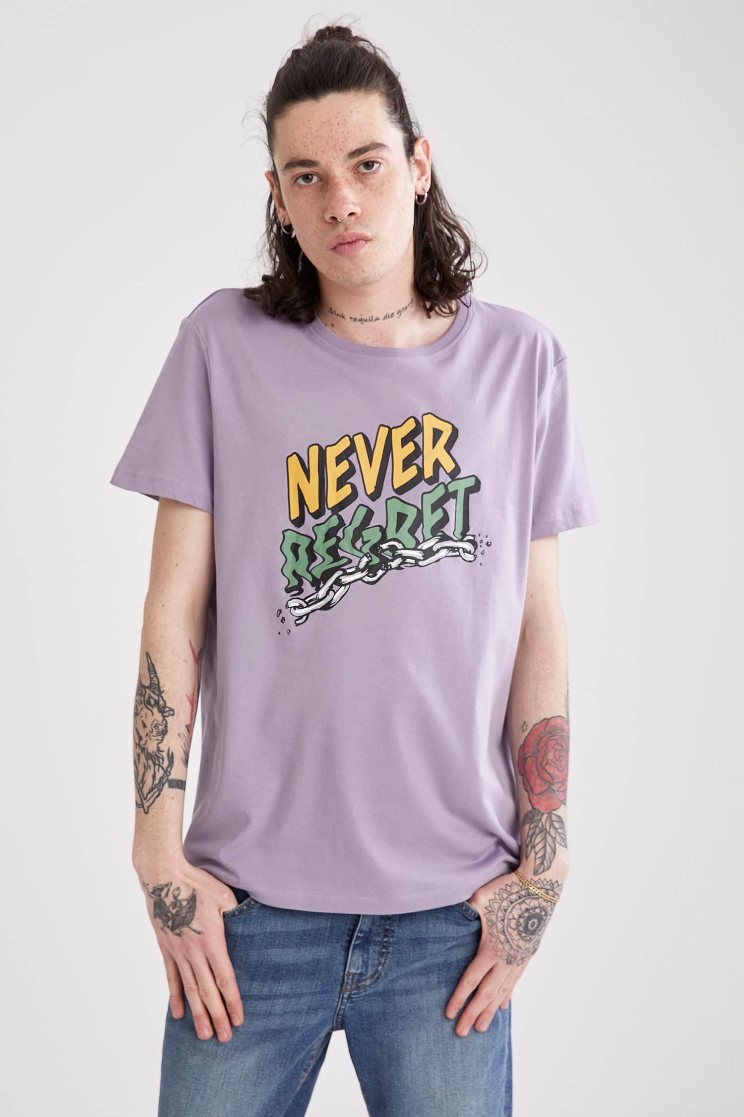 Slim Fit Bisiklet Yaka Slogan Baskılı Tişört