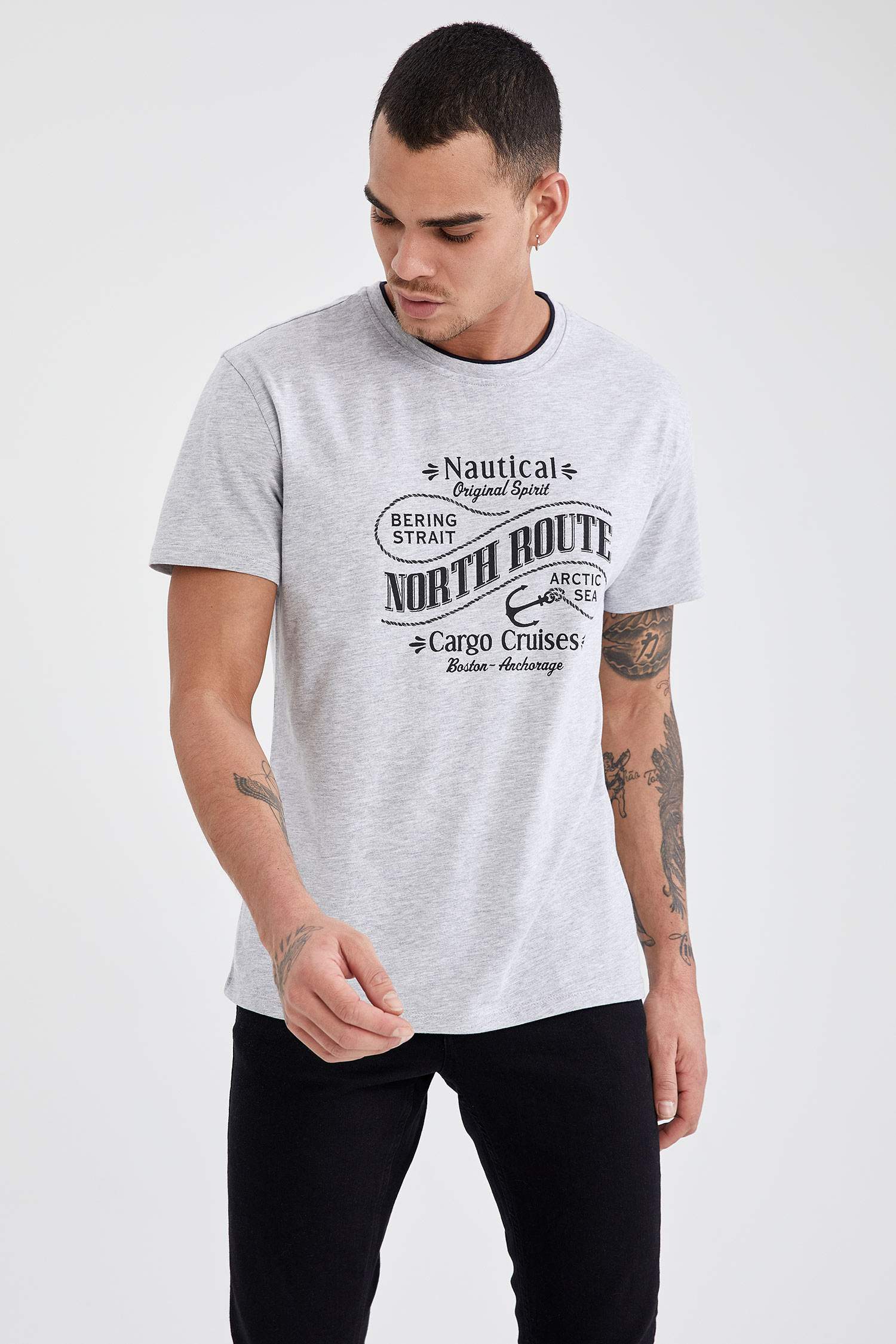 Regular Fit Bisiklet Yaka Baskılı Tişört