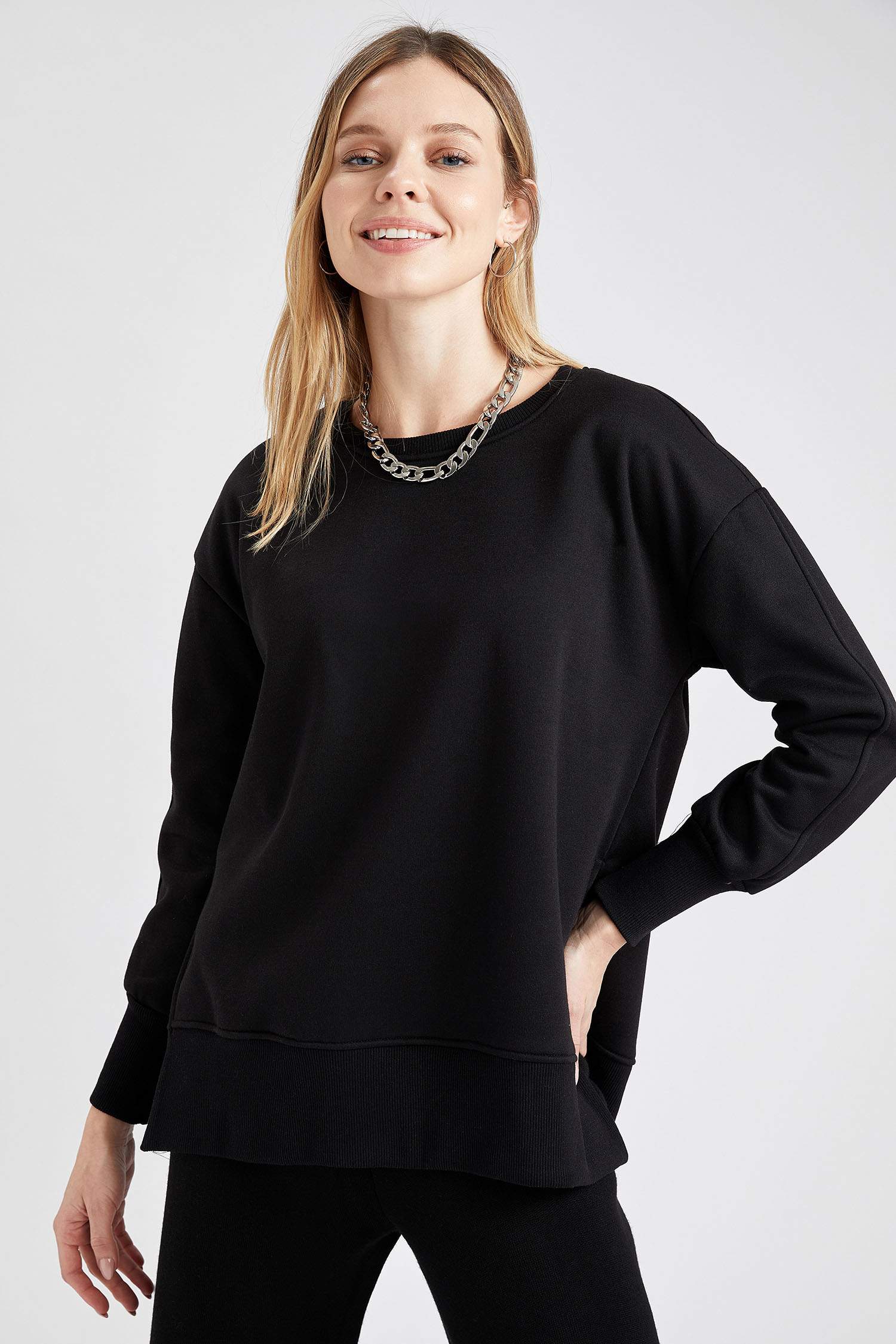 Yırtmaç Detaylı Oversize Fit Sweat Tunik