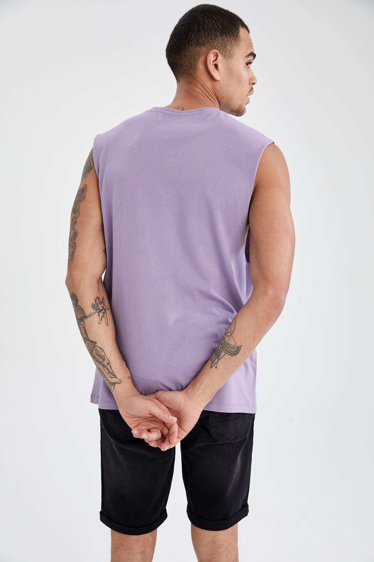 Oversize Fit Baskılı Kolsuz Atlet