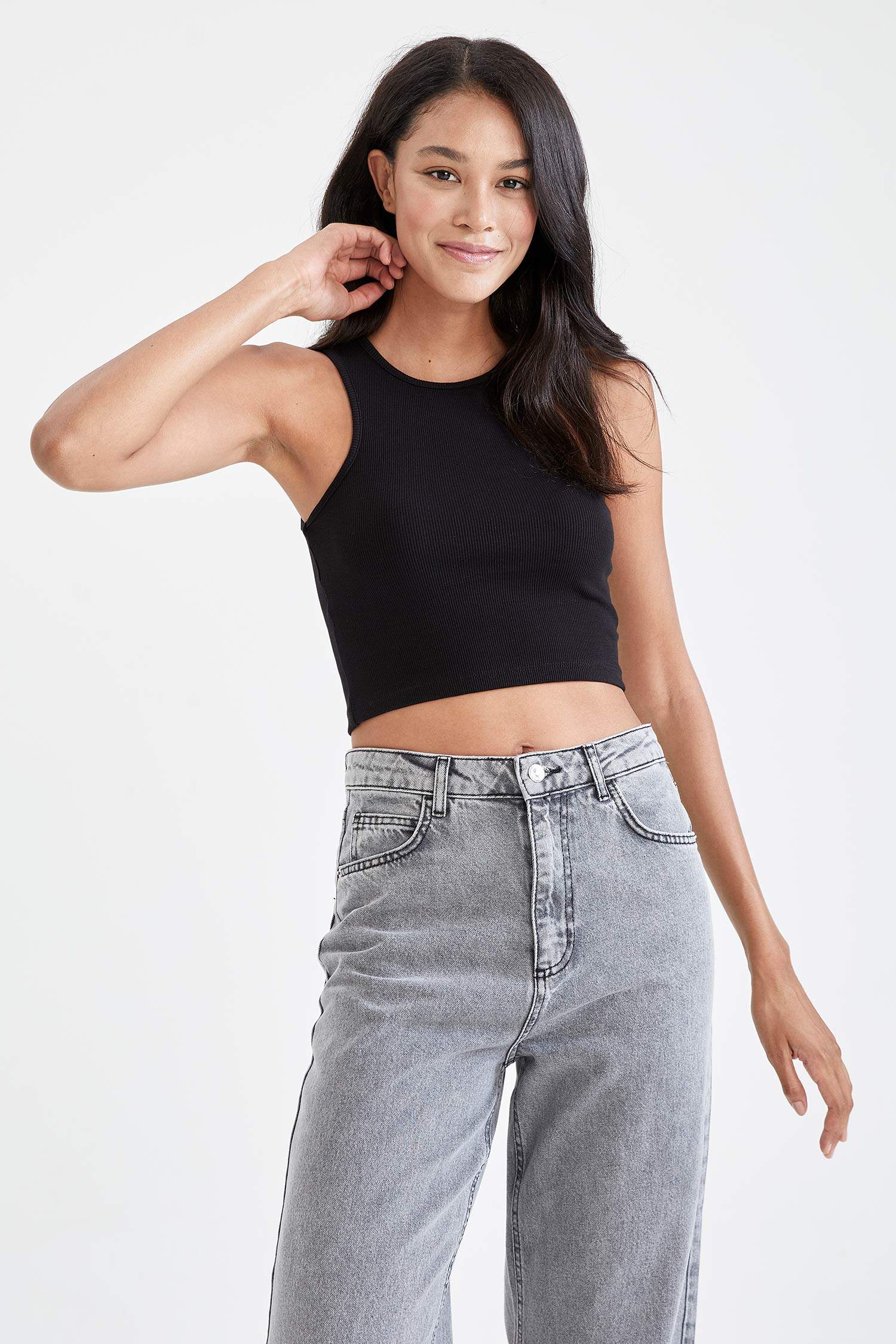 Halter Yaka Pamuklu Crop Top