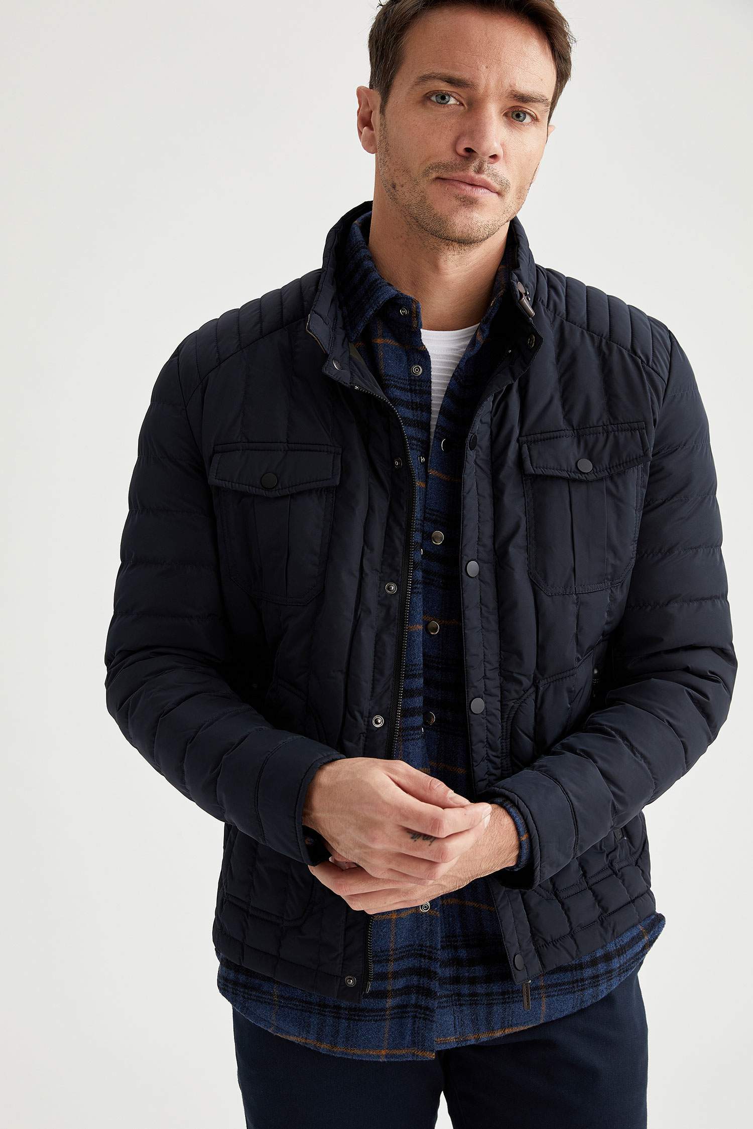 Slim Fit Dik Yaka Kapitone Mont