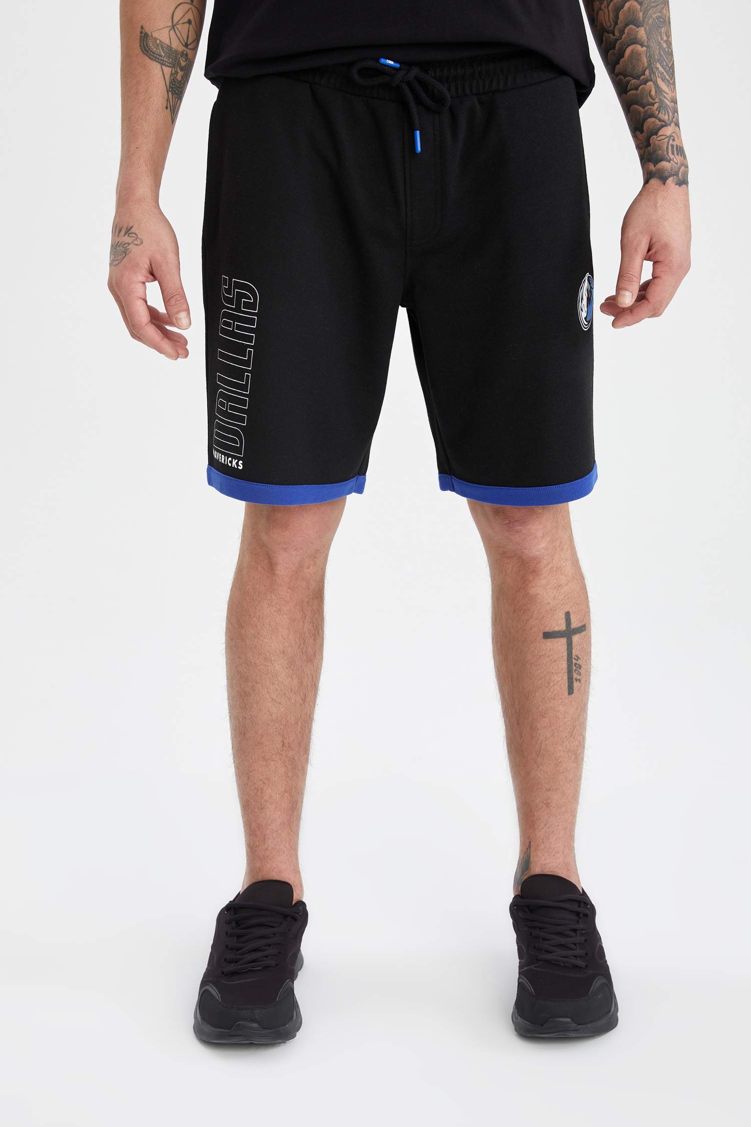 Regular Fit Baskılı Şort